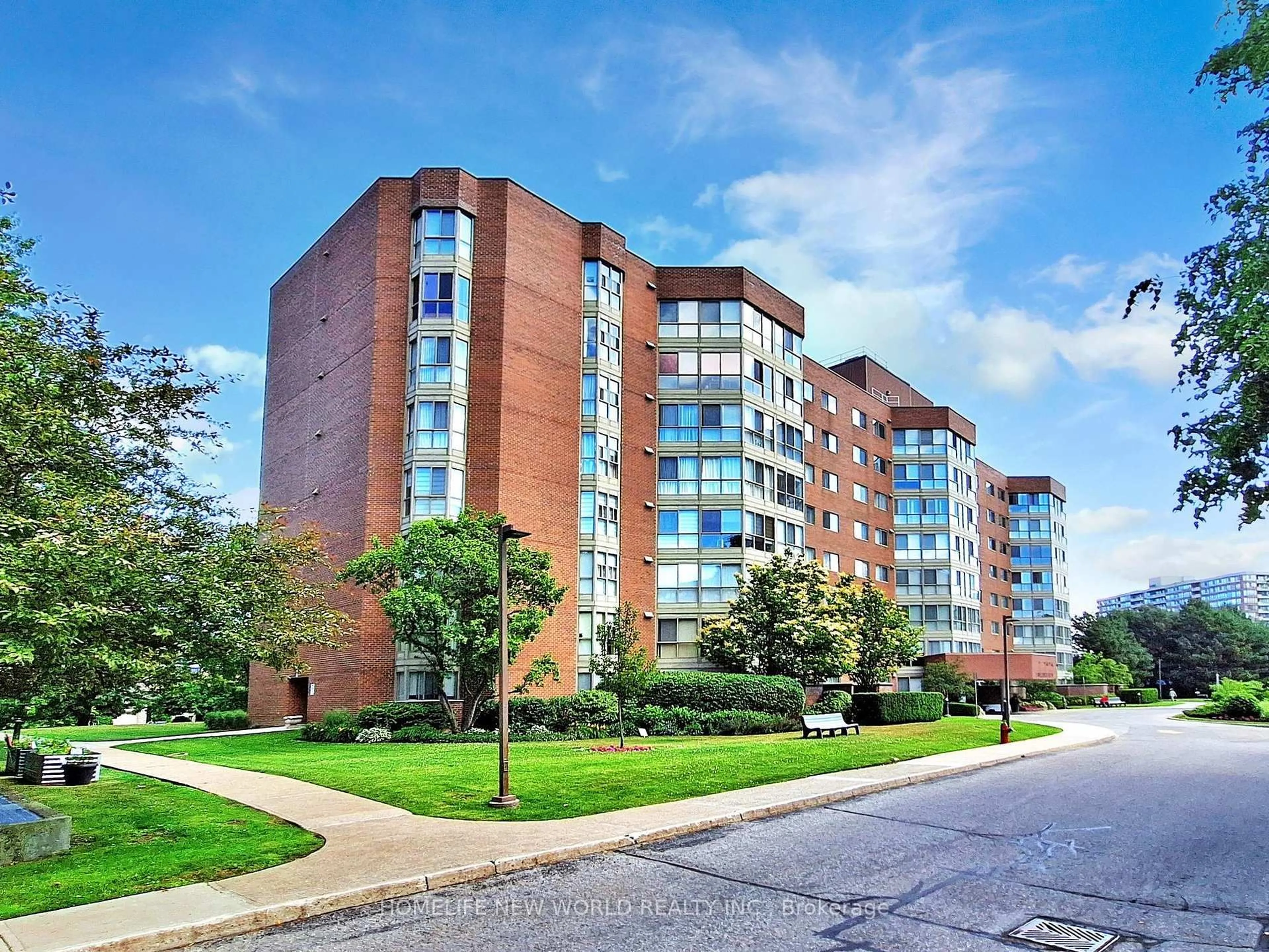 Unknown for 5 Weldrick Rd #604, Richmond Hill Ontario L4C 8S9