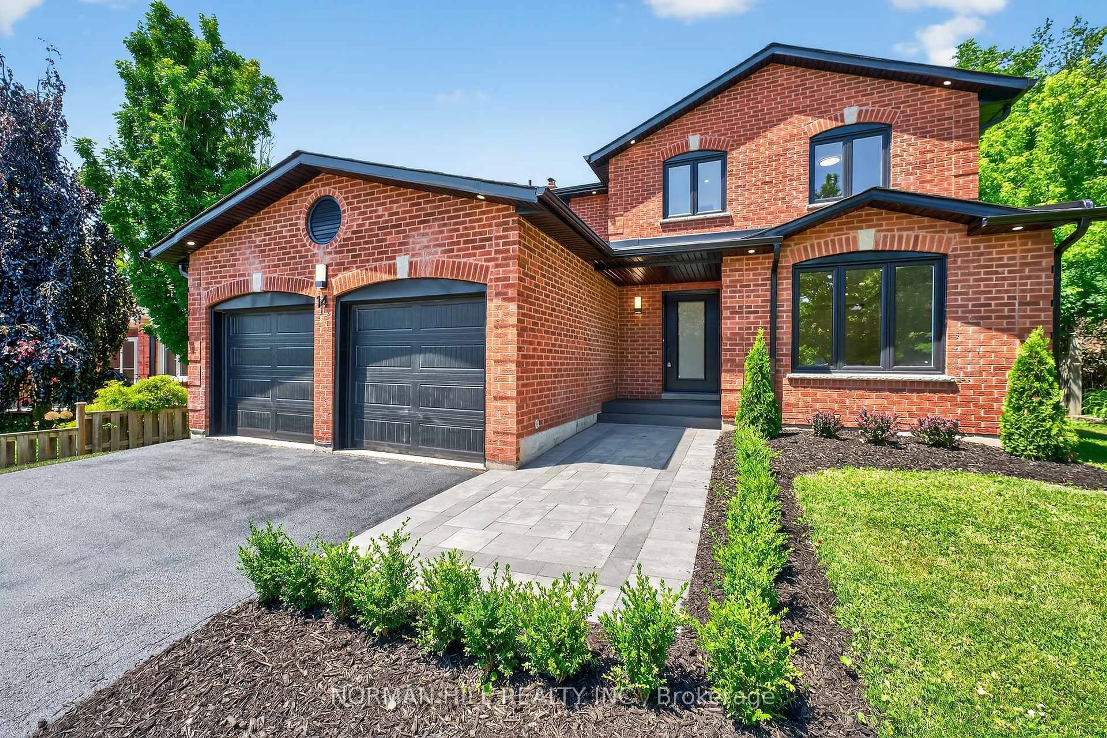 Home with brick exterior material, street for 14 Kidds Lane, Innisfil Ontario L0L 1L0