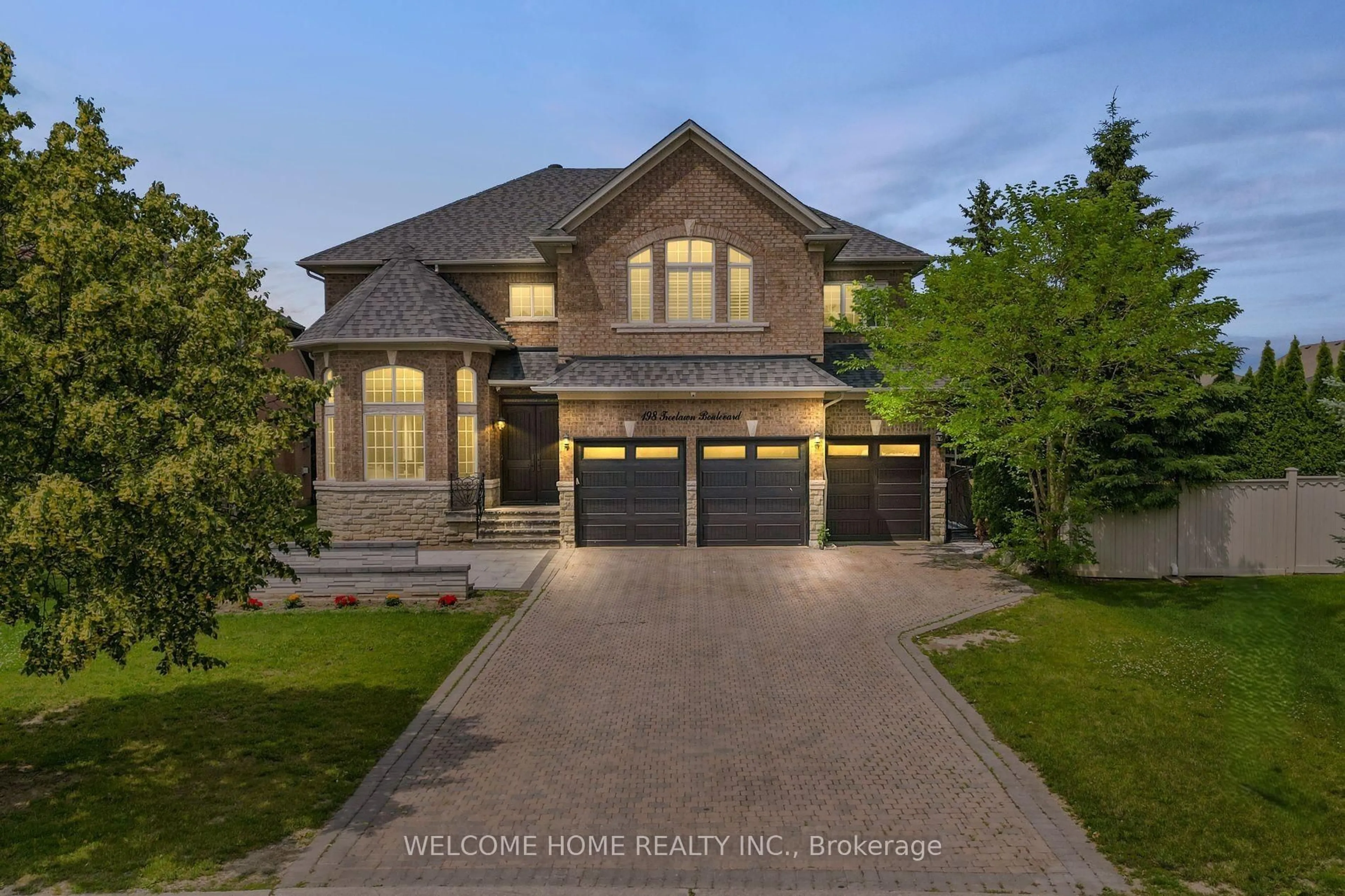 Unknown for 198 Treelawn Blvd, Vaughan Ontario L0J 1C0