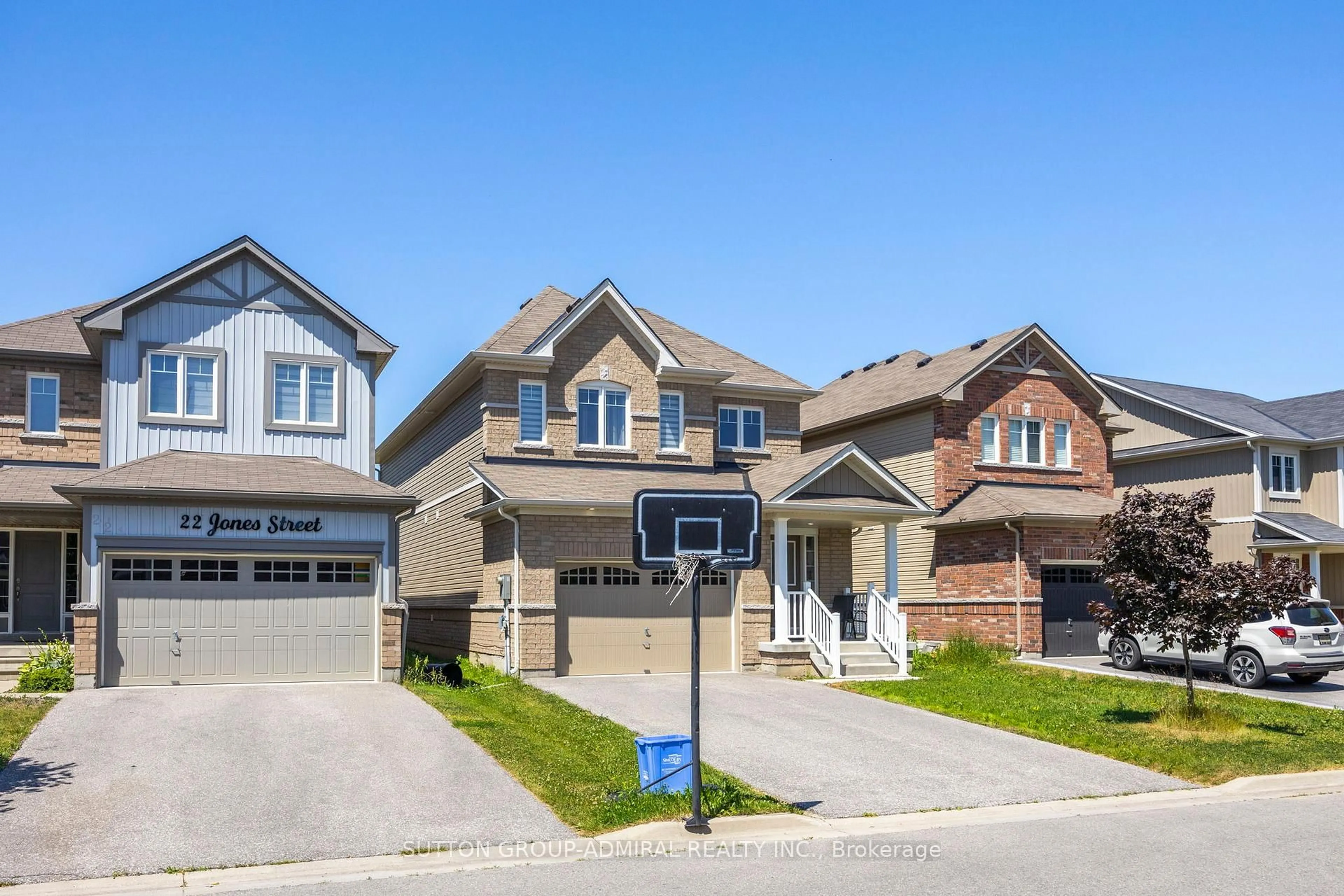 Home with brick exterior material, street for 20 Jones St, New Tecumseth Ontario L9R 0C1