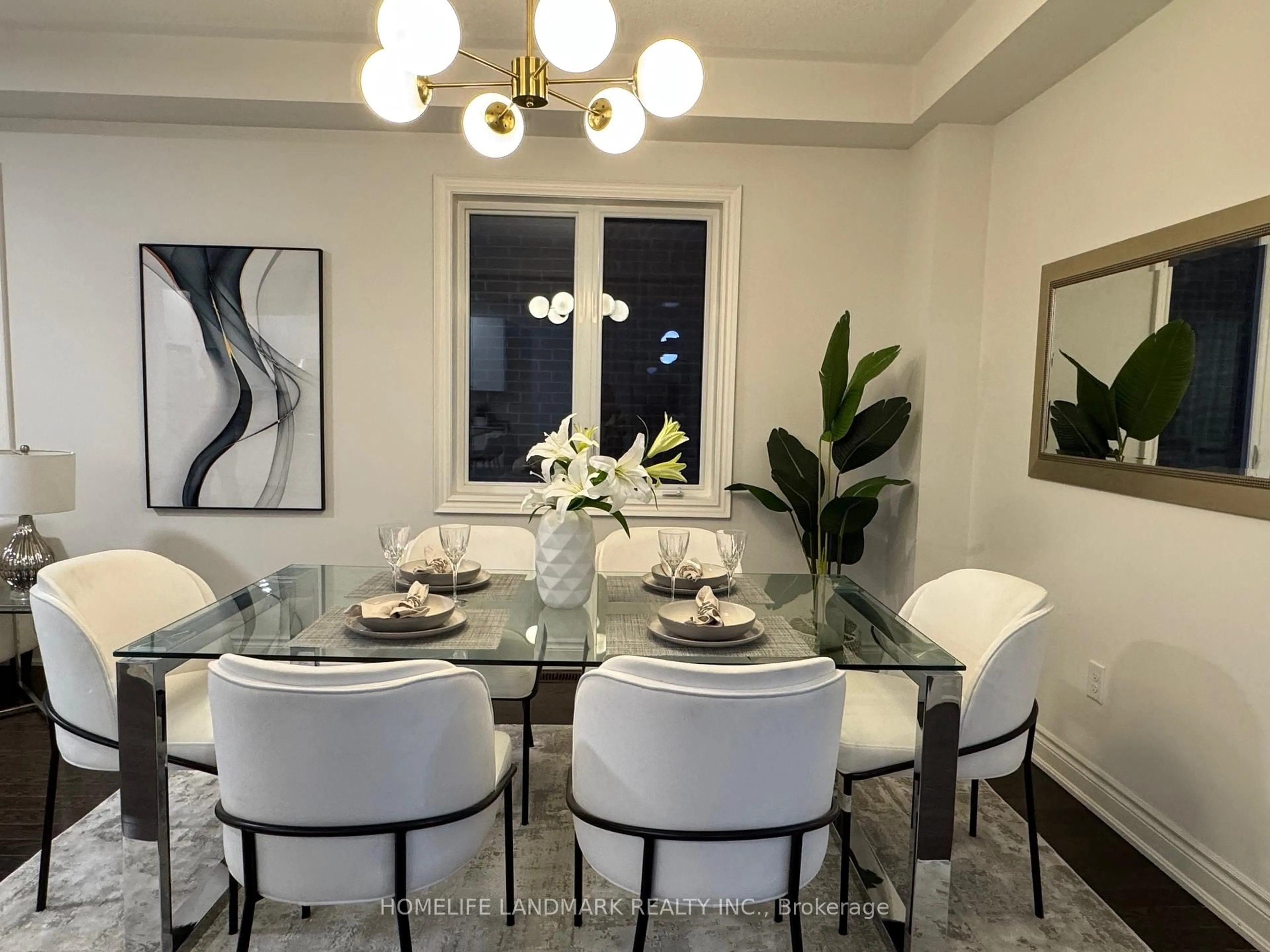 Dining room, unknown for 16 Beechborough Cres, East Gwillimbury Ontario L9N 0P2