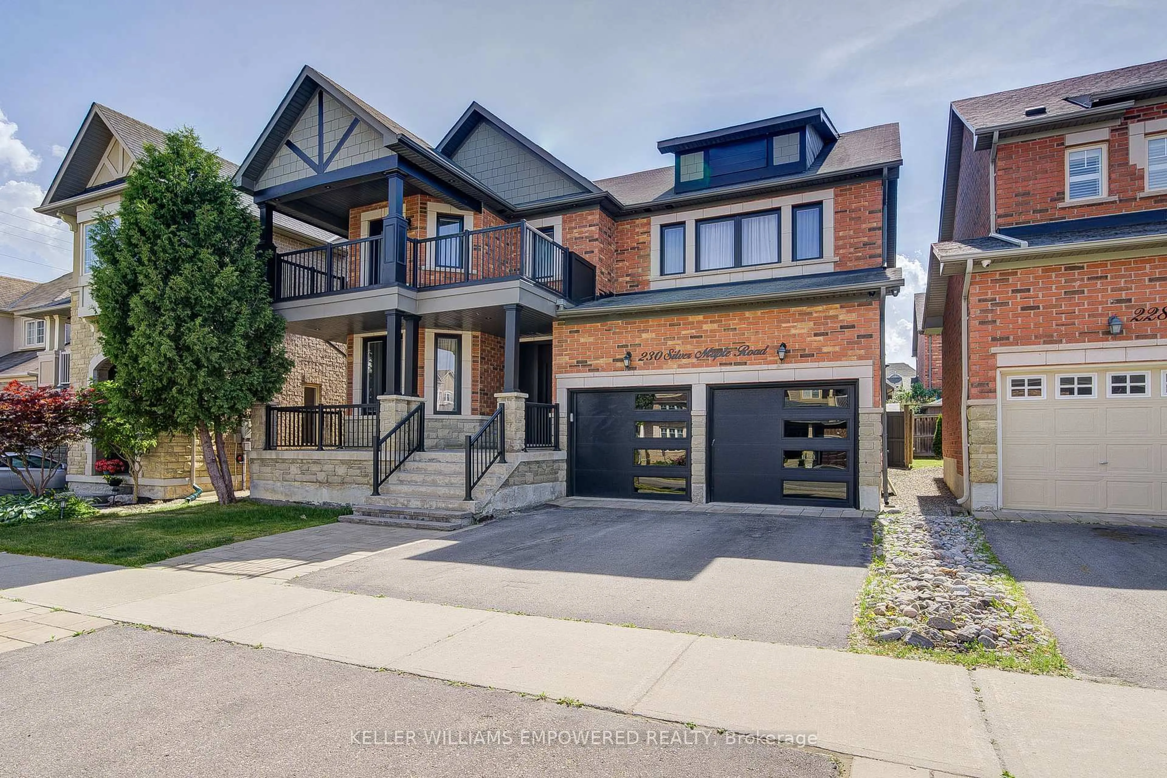 Home with brick exterior material, street for 230 Silver Maple Rd, Richmond Hill Ontario L4E 4Z3