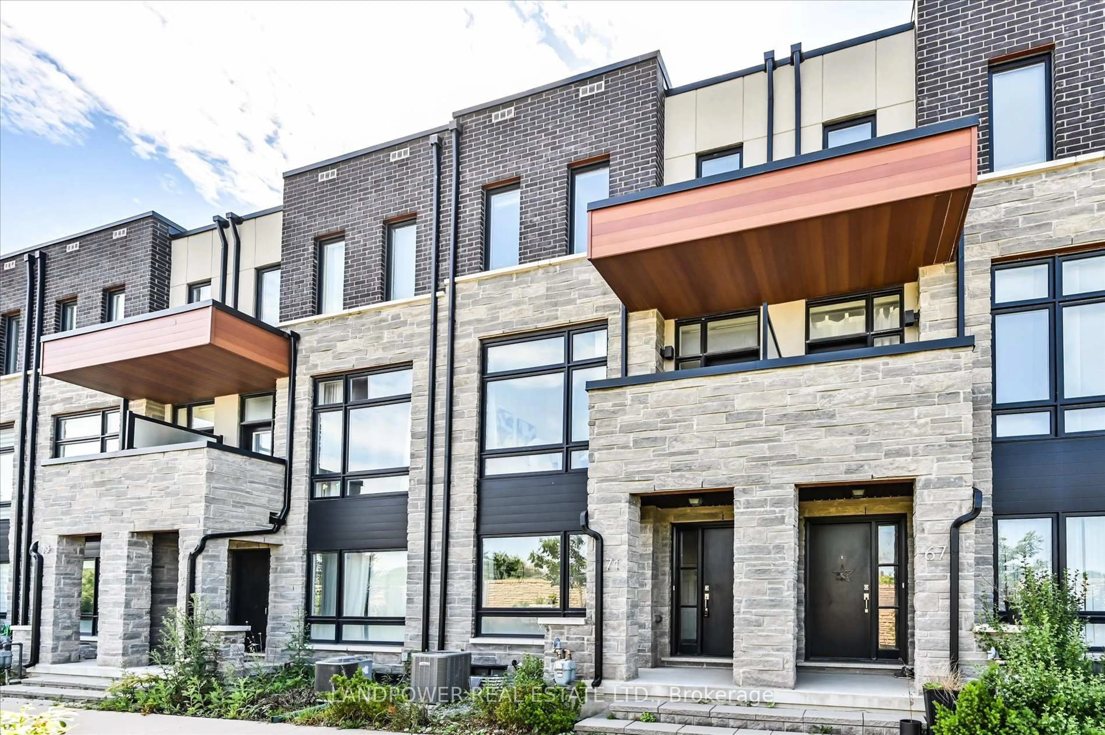 Home with brick exterior material, building for 71 Carpaccio Ave, Vaughan Ontario L4H 4R5