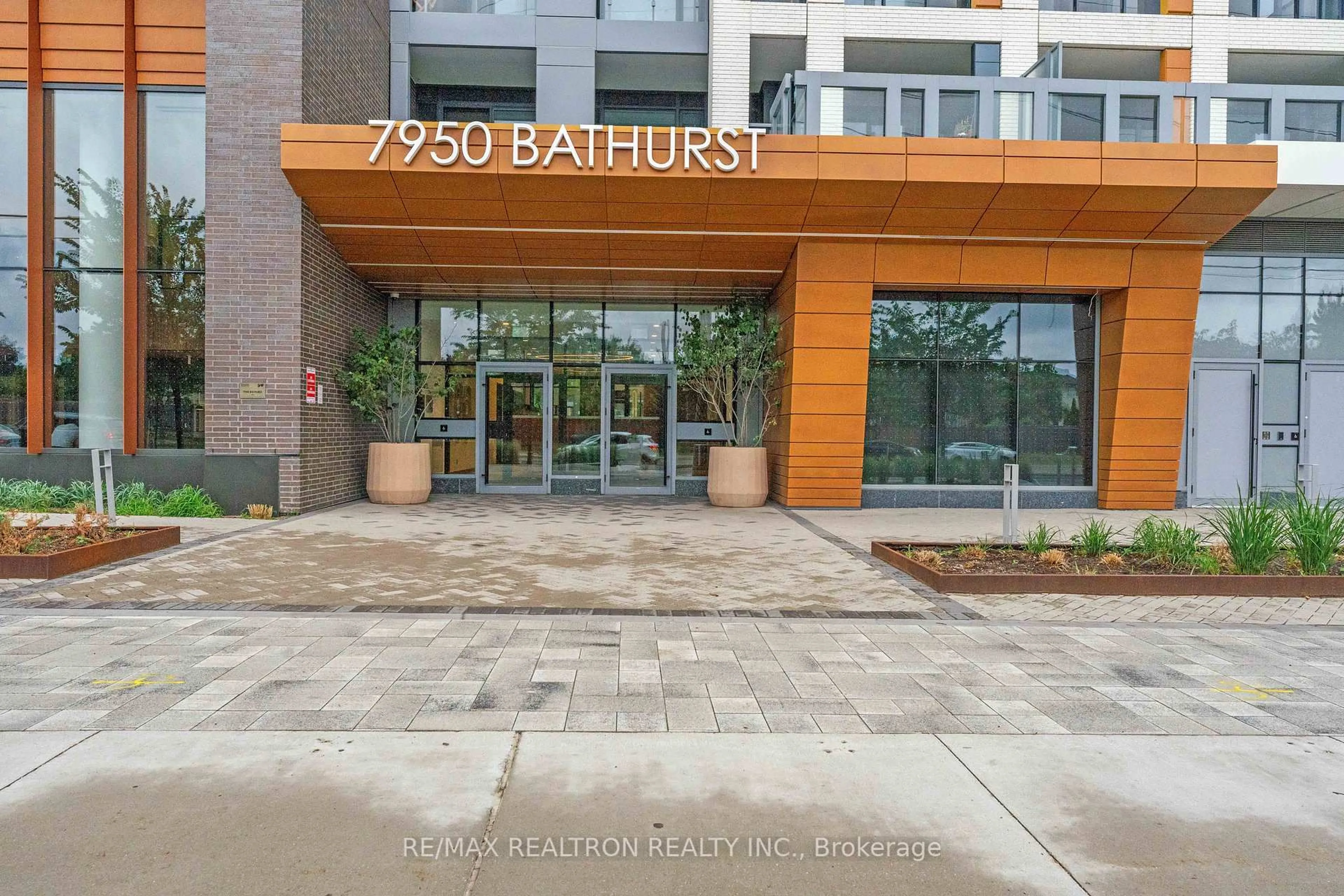 Unknown for 7950 Bathurst St #1105, Vaughan Ontario L4J 0L4