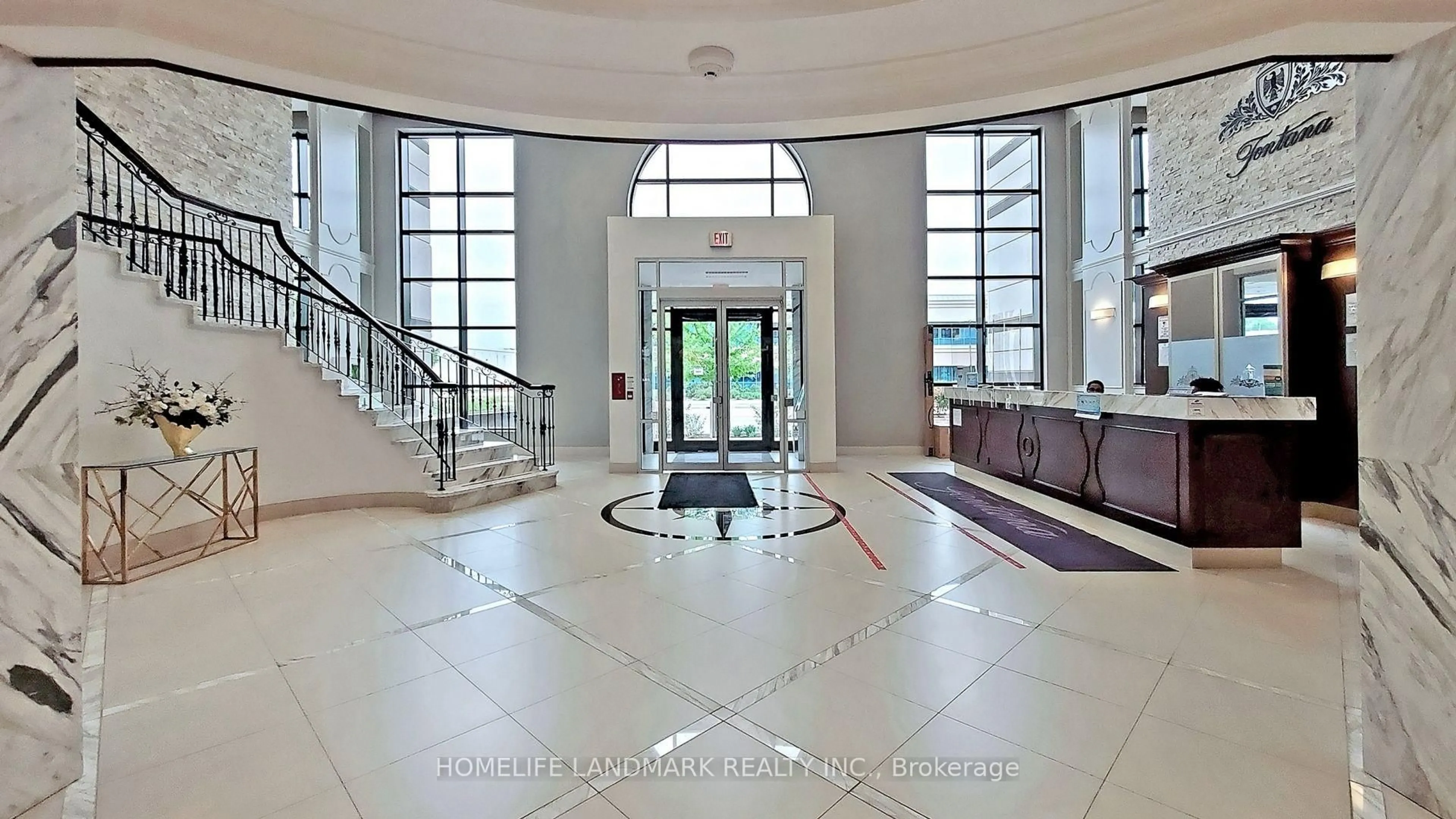 Indoor foyer for 89 South Town Centre Blvd #517, Markham Ontario L6G 0E8
