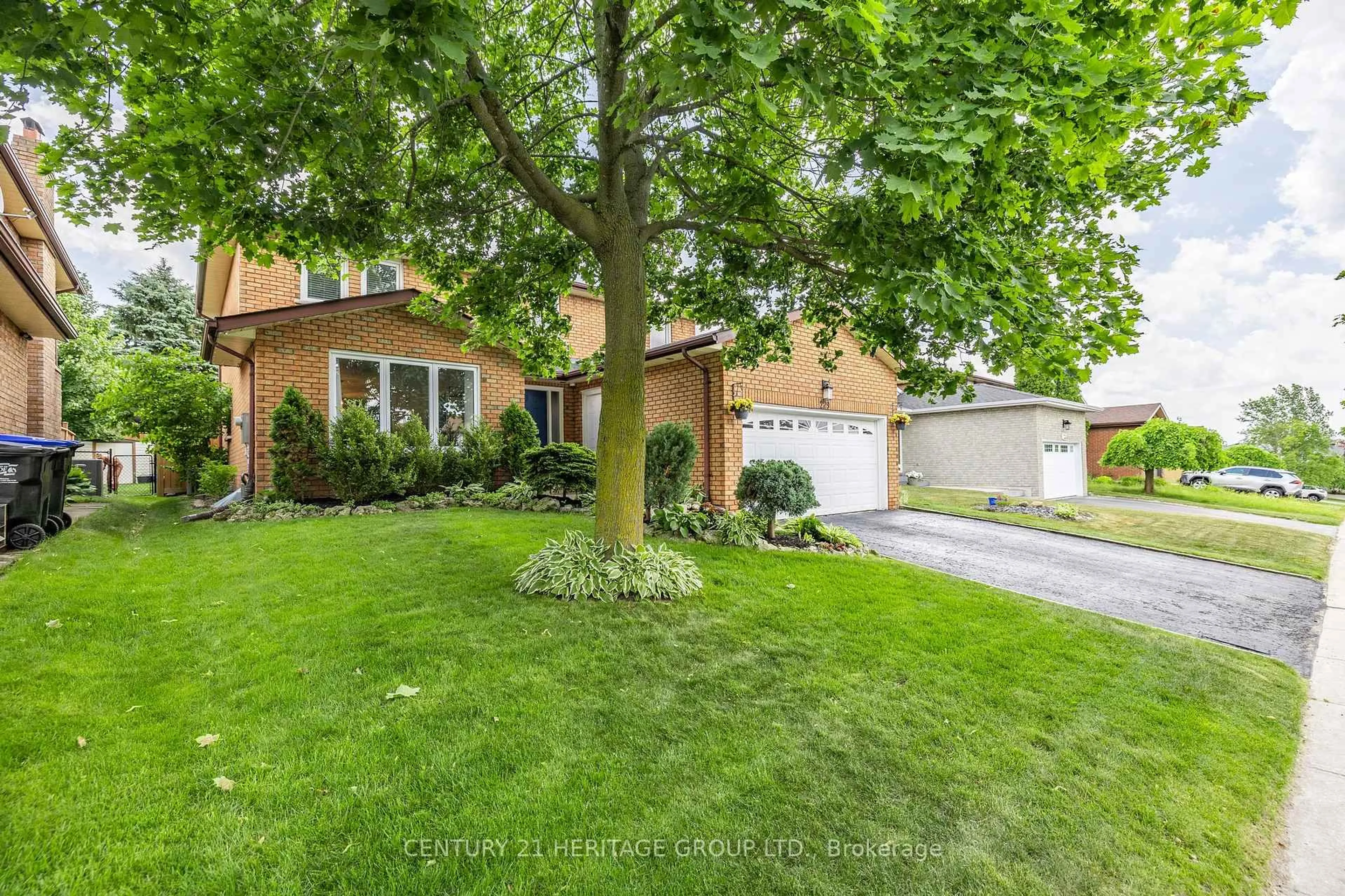 Unknown for 229 Miller Park Ave, Bradford West Gwillimbury Ontario L3Z 2K2