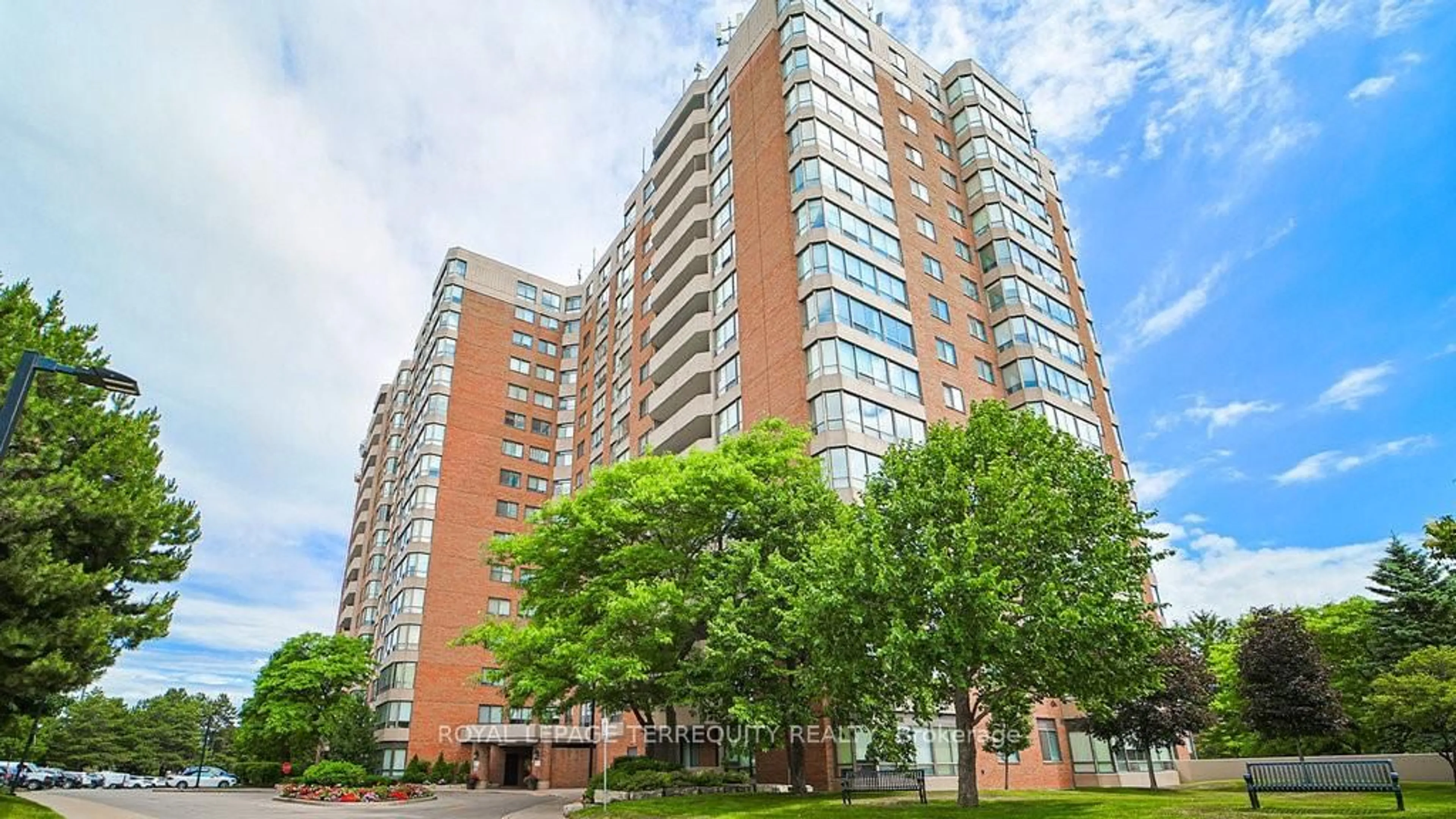 Unknown for 7601 Bathurst St #615, Vaughan Ontario L4J 4H5
