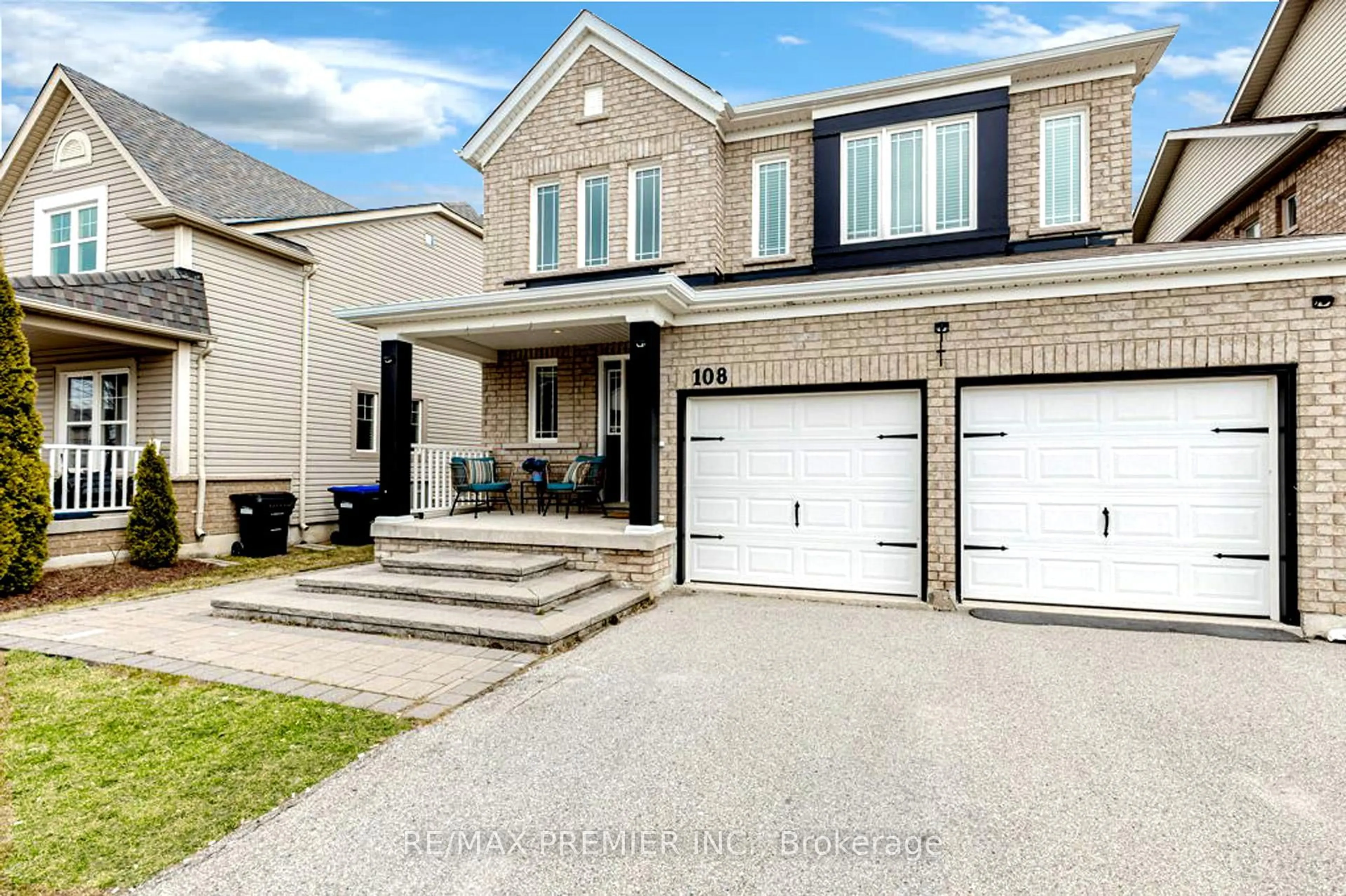 Home with brick exterior material, street for 108 Gwillimbury Dr, Bradford West Gwillimbury Ontario L3Z 0C6