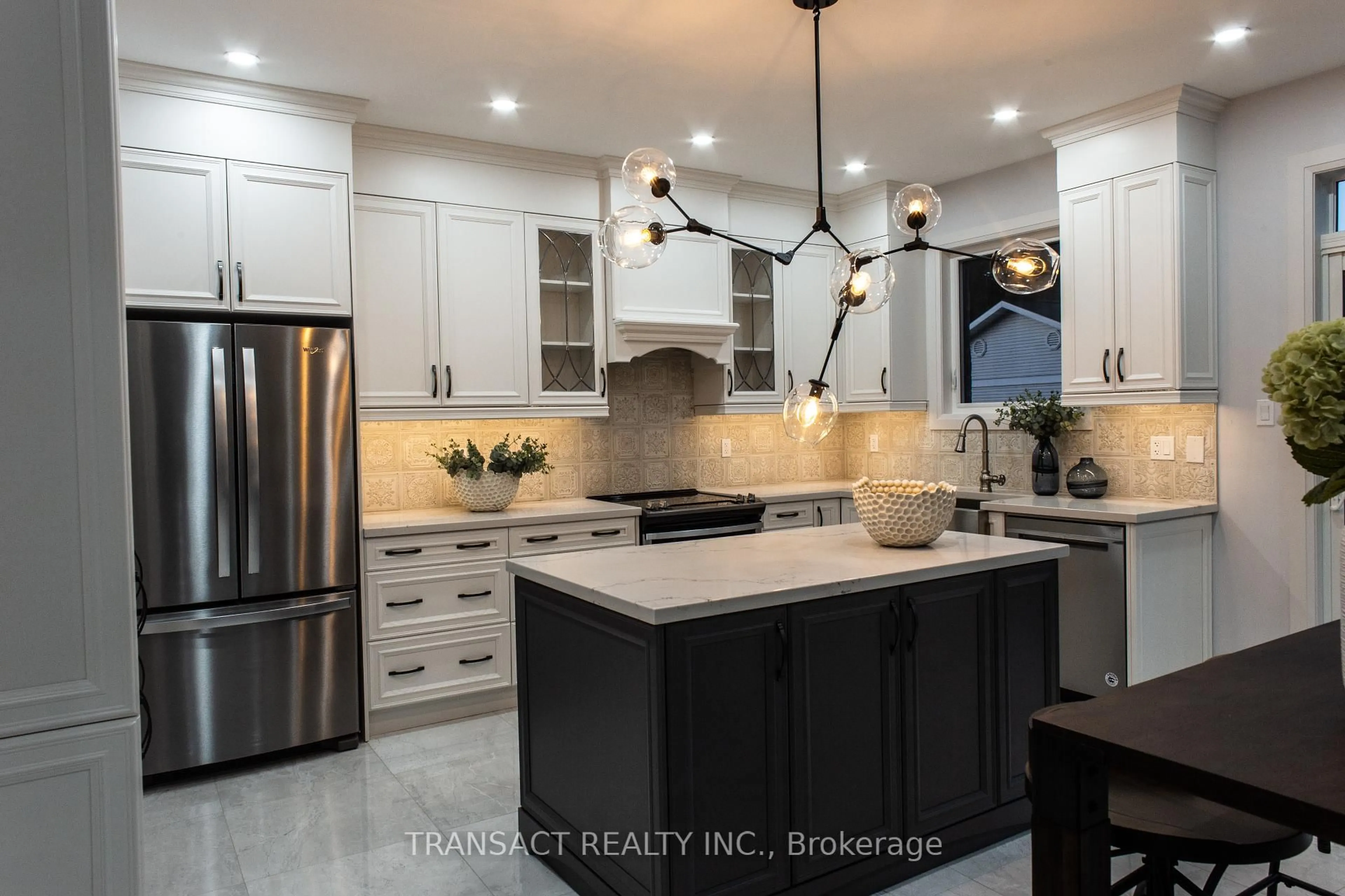 Contemporary kitchen, ceramic/tile floor for 3 Wakefeild Blvd, Essa Ontario L3W 0L7
