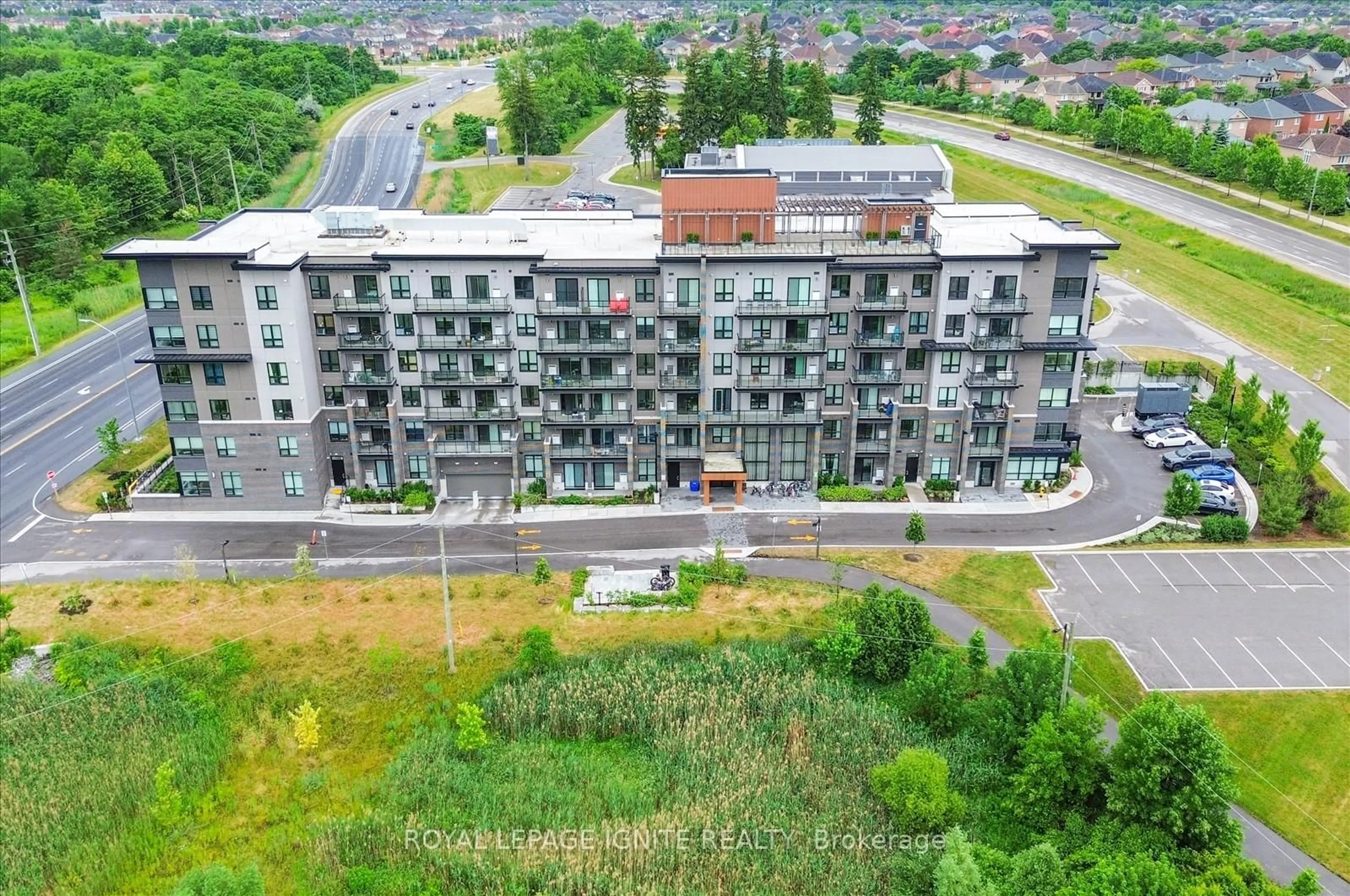 A pic from outside/outdoor area/front of a property/back of a property/a pic from drone, city buildings view from balcony for 9700 Ninth Line #719, Markham Ontario L6B 1R7