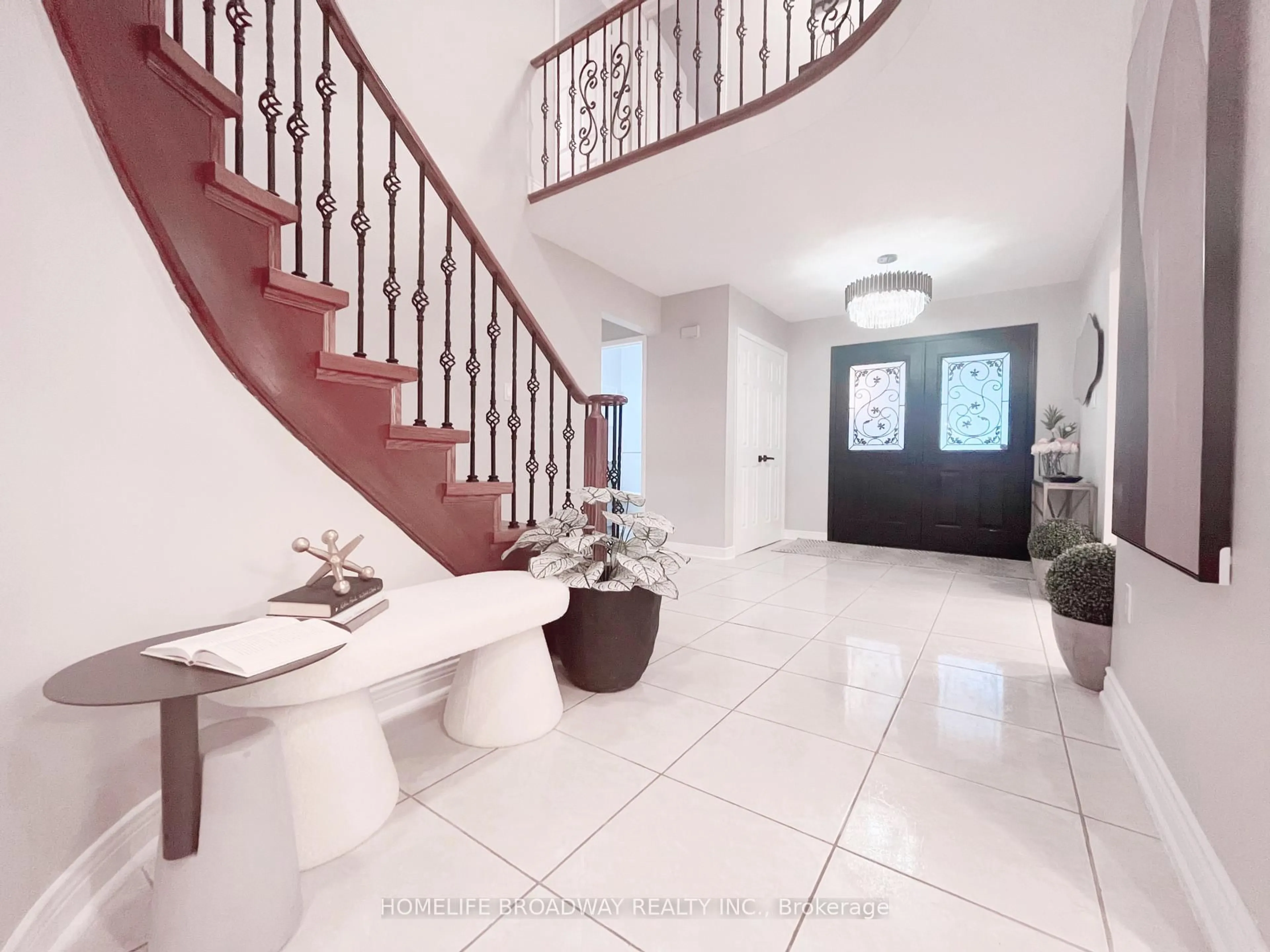 Unknown for 38 Coledale Rd, Markham Ontario L3R 7W9