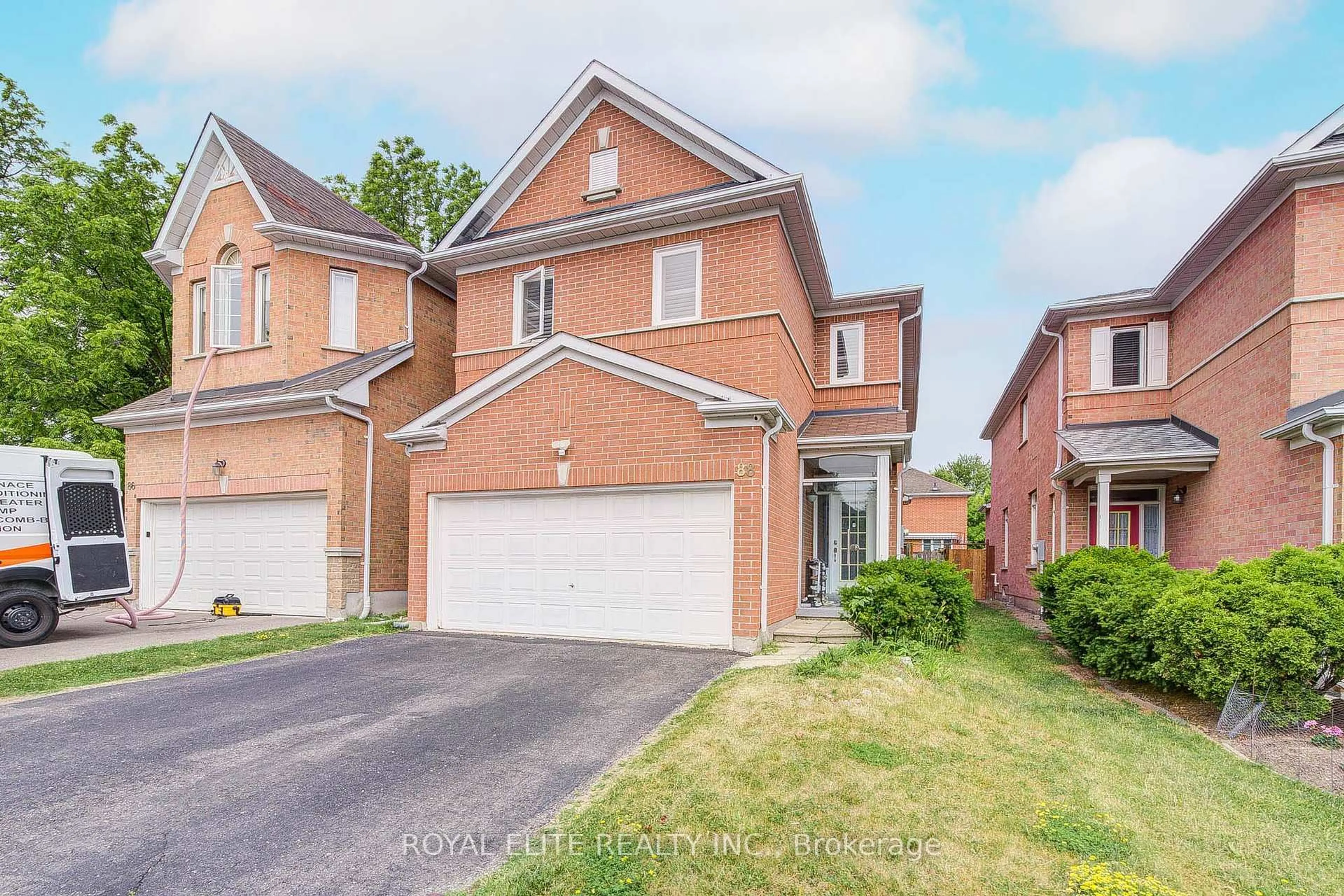 Home with brick exterior material, street for 88 Snowdon Circ, Markham Ontario L3P 7S5