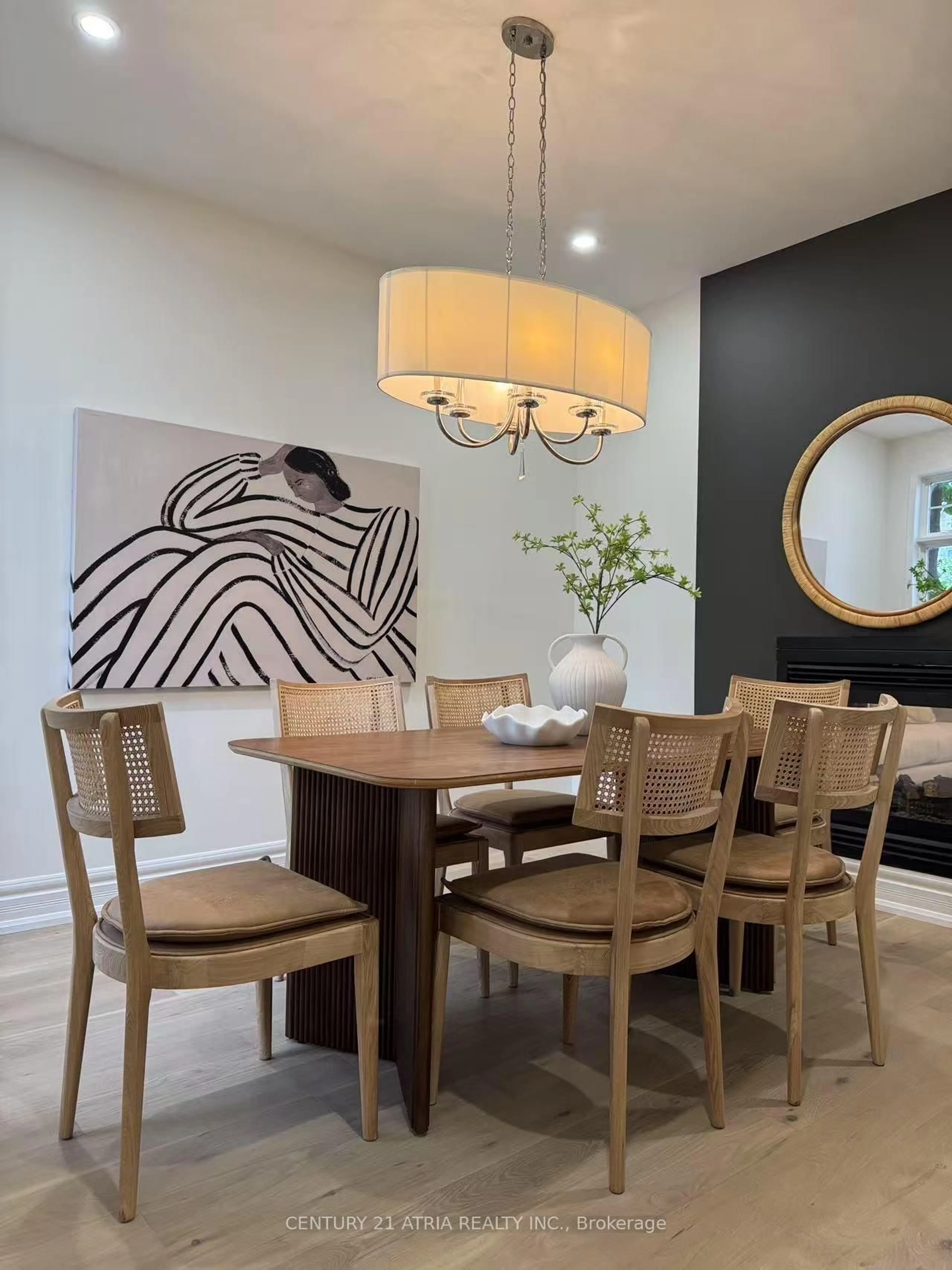Dining room, wood/laminate floor for 5 Angus Glen Blvd, Markham Ontario L6C 1Z1