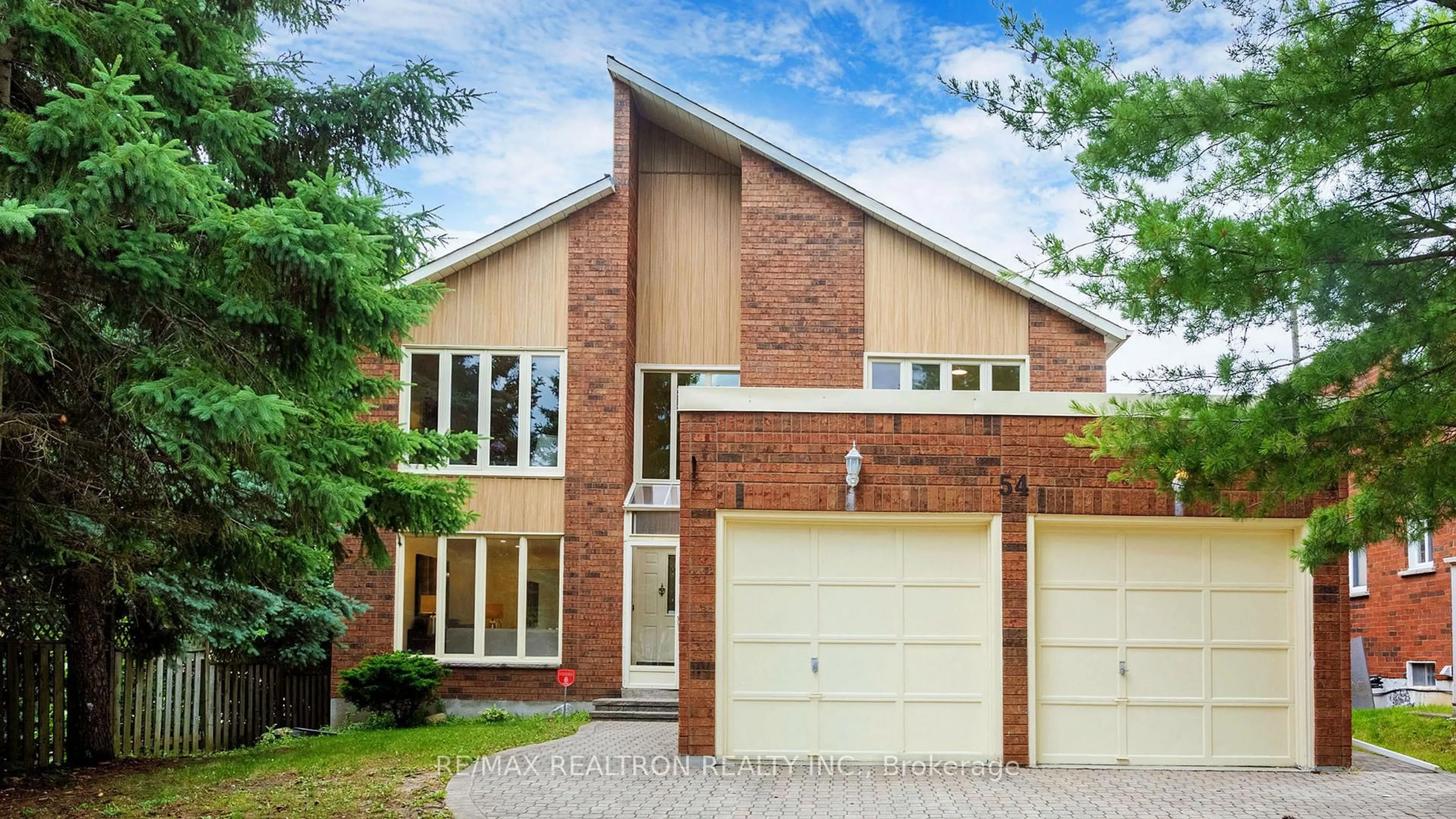 Home with brick exterior material, street for 54 Central Park Dr, Markham Ontario L3P 7E4