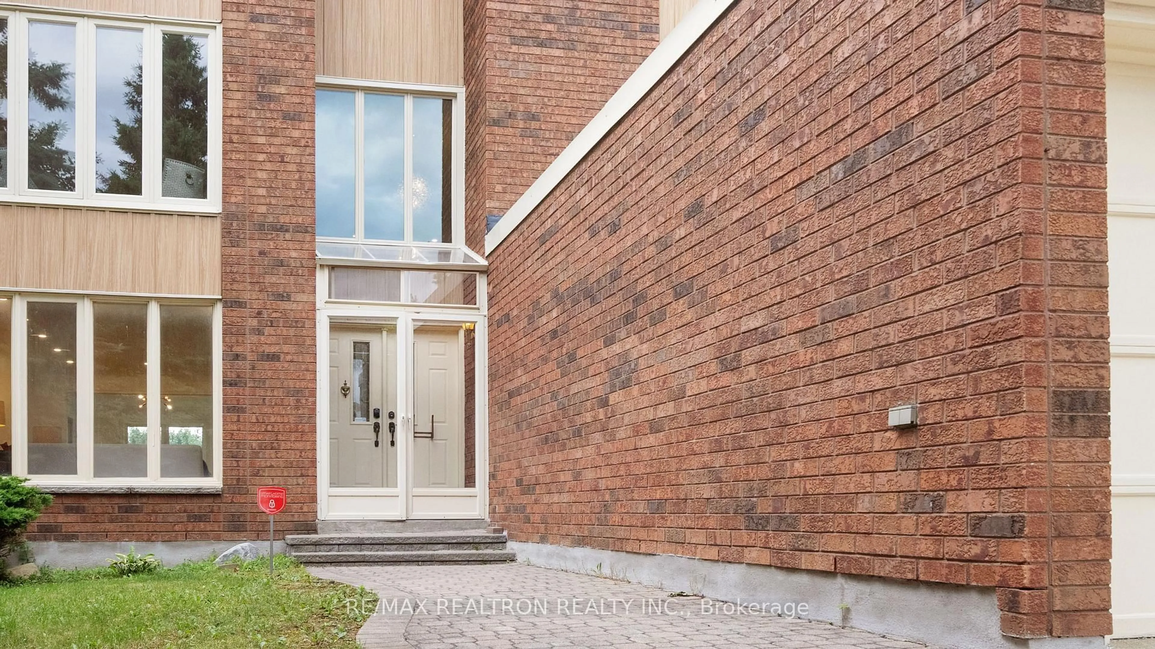 Home with brick exterior material, street for 54 Central Park Dr, Markham Ontario L3P 7E4