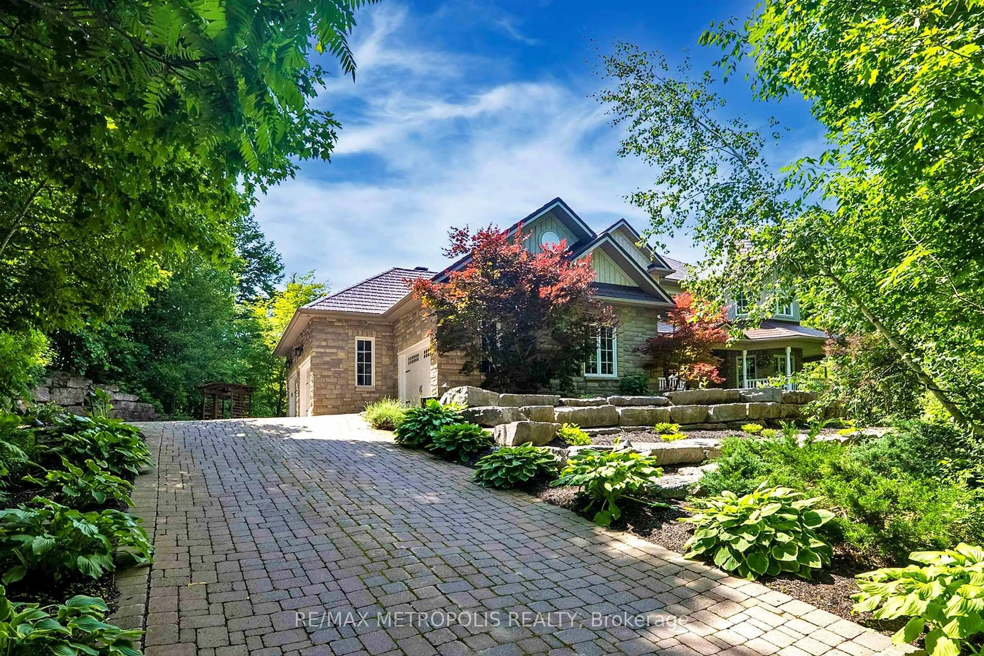 Home with brick exterior material, unknown for 8 Sugar Maple Lane, Adjala-Tosorontio Ontario L0G 1L0