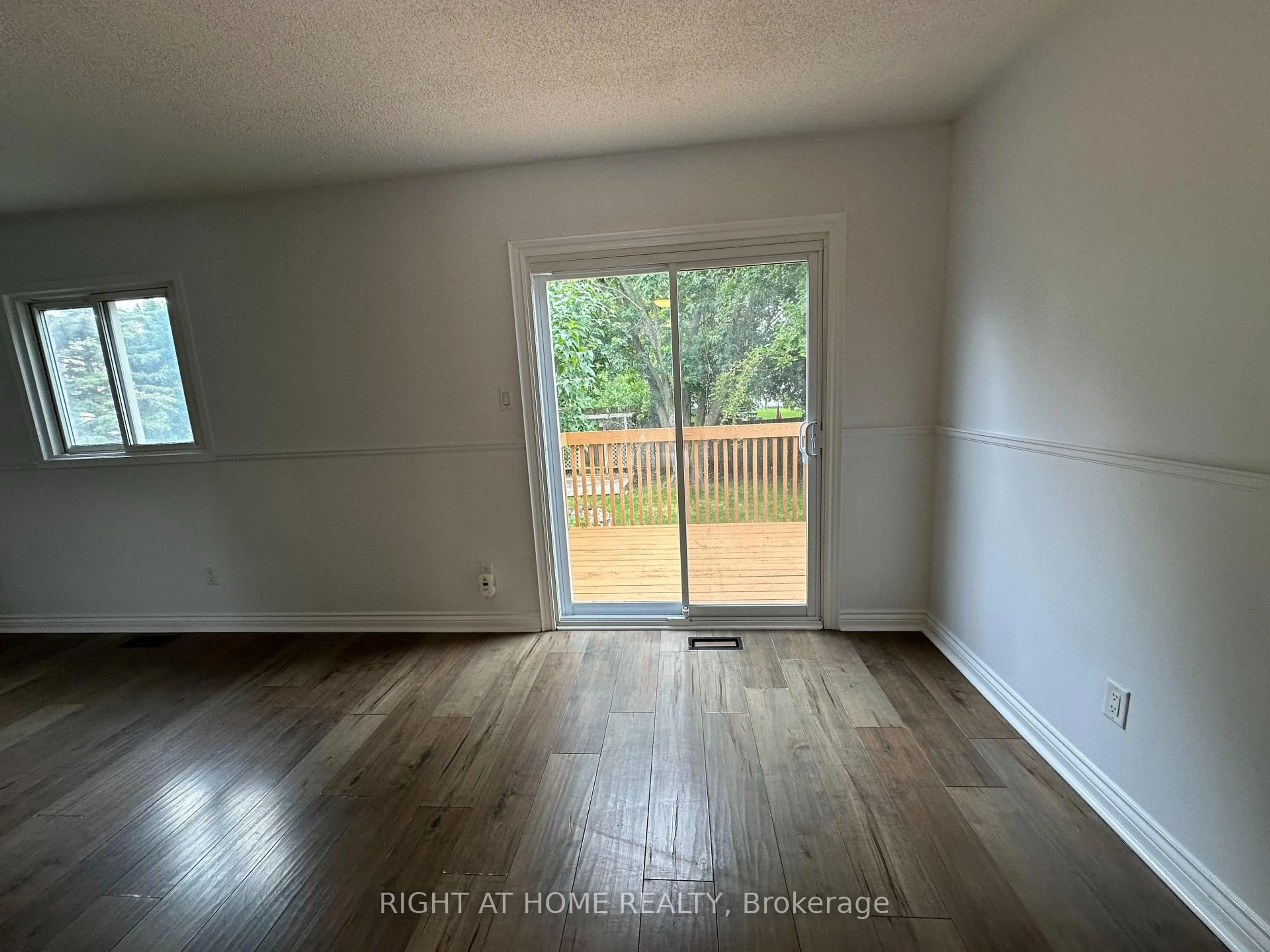 A pic of a room for 43 Campion Crt, Georgina Ontario L4P 3N1