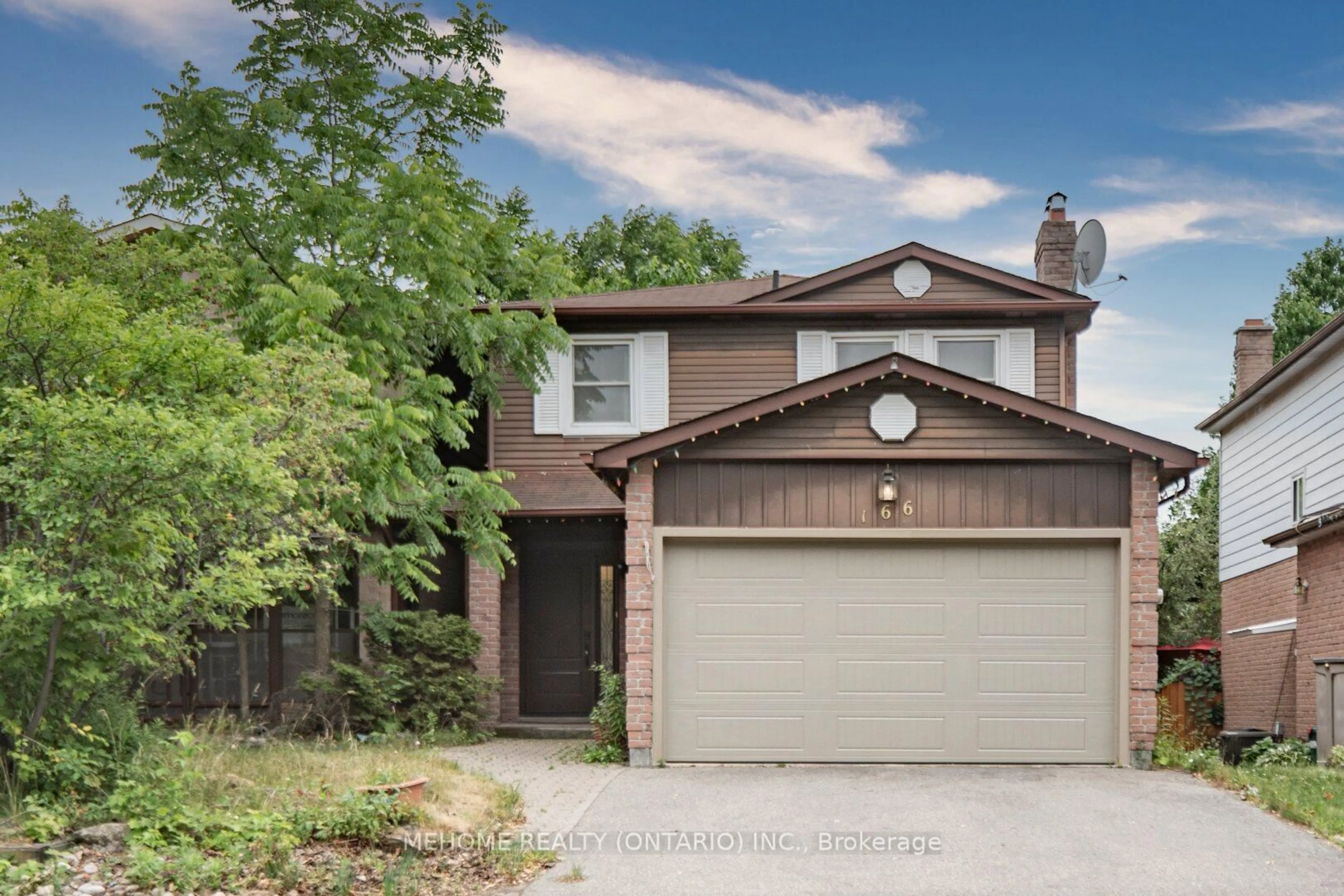 Home with brick exterior material, street for 166 Stephenson Cres, Richmond Hill Ontario L4C 5W1