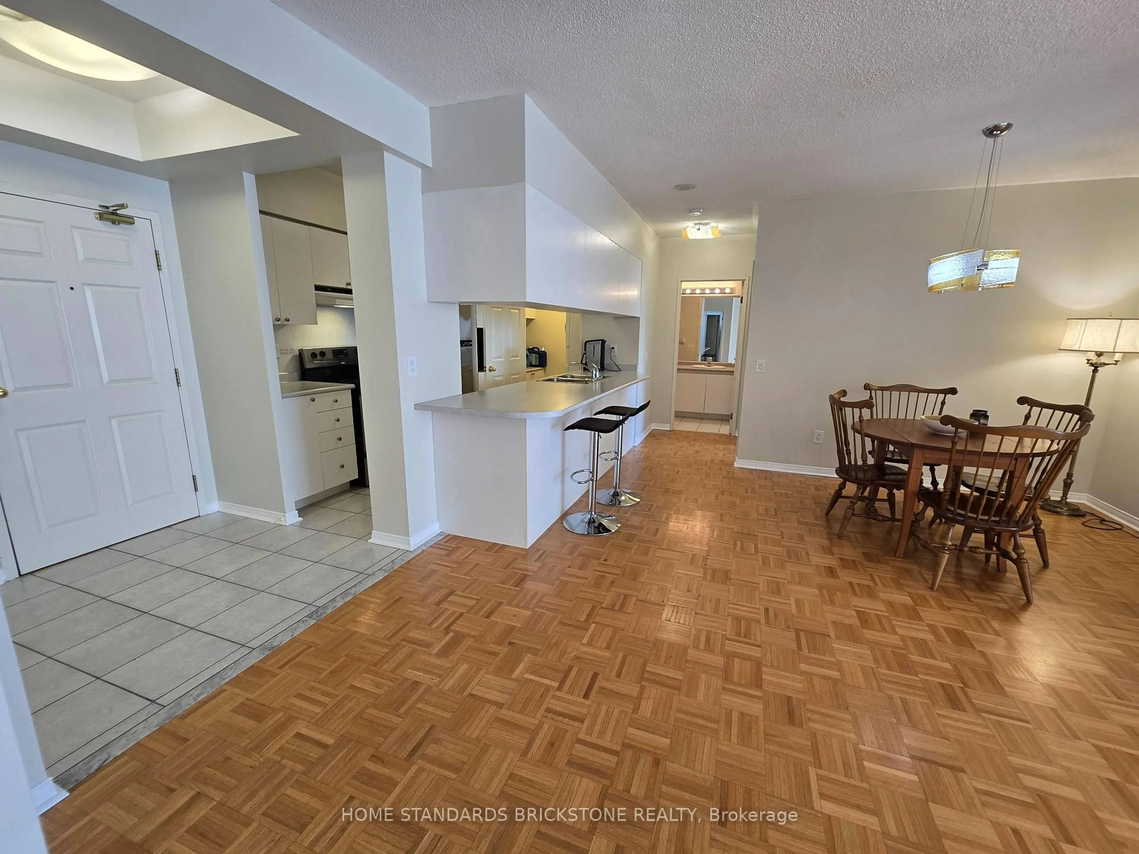 Open concept kitchen, unknown for 7398 Yonge St #220, Vaughan Ontario L4J 8J2