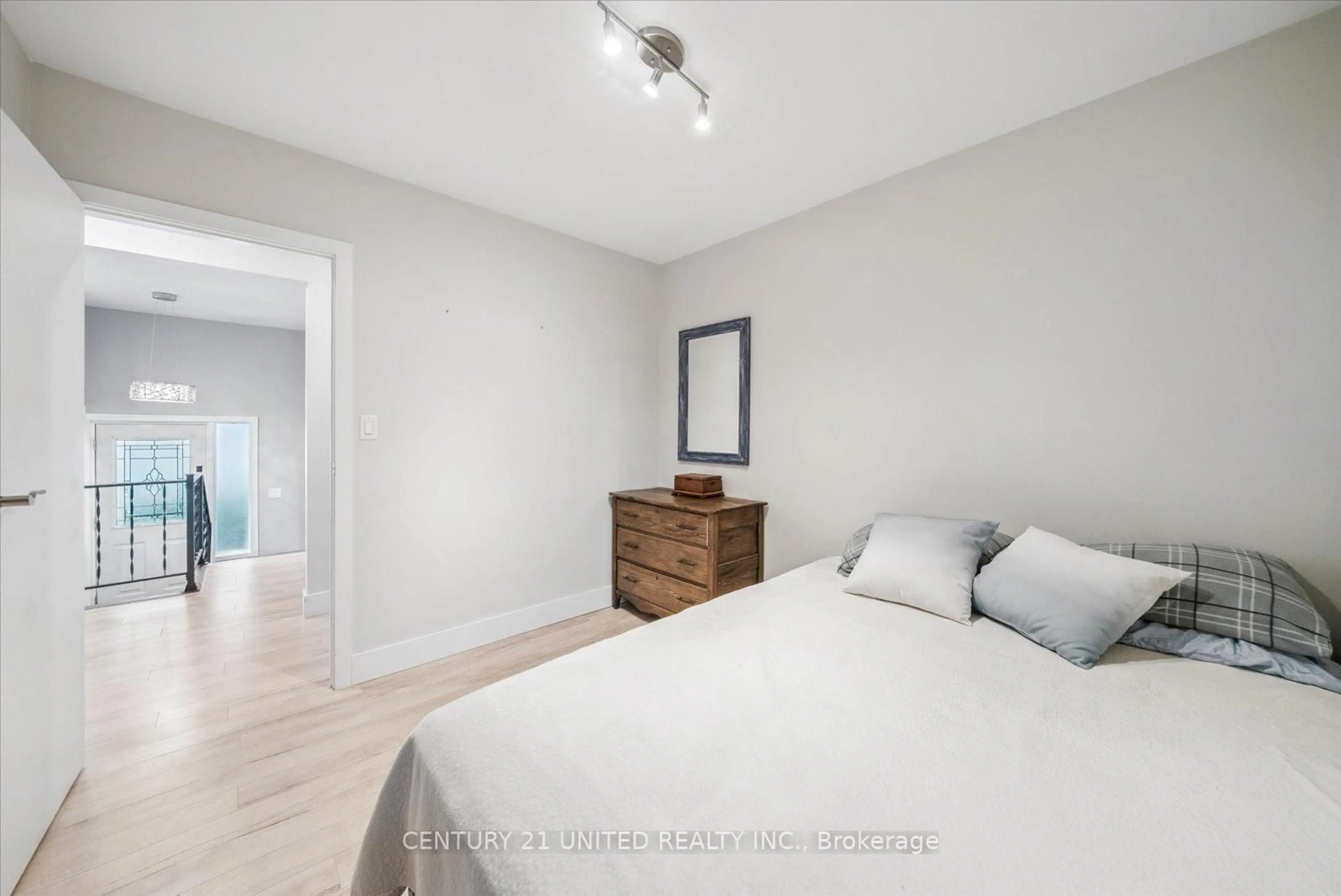 A pic of a room for 5 Church St, Brock Ontario L0C 1H0