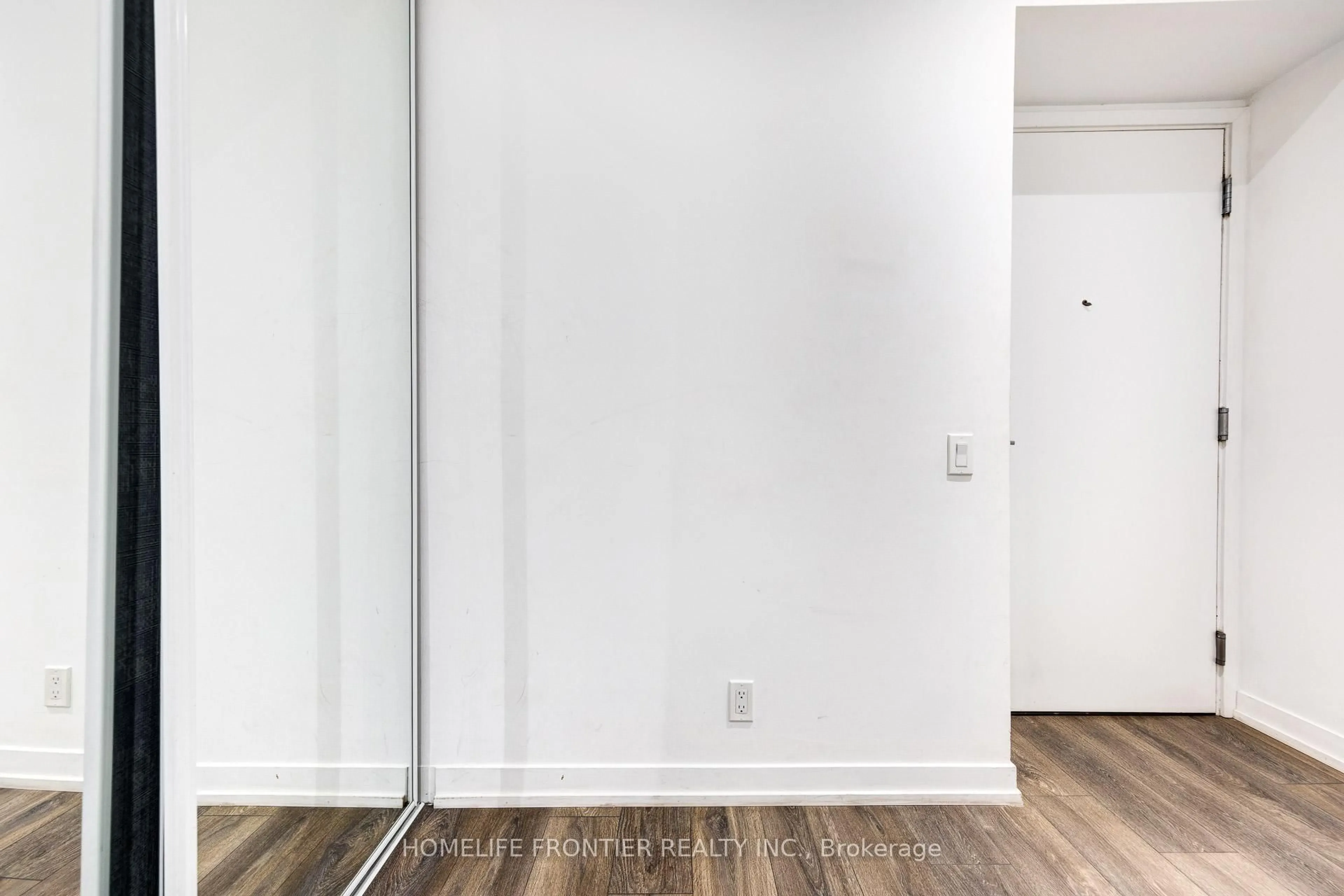 A pic of a room for 950 Portage Pkwy #303, Vaughan Ontario L4K 0J7