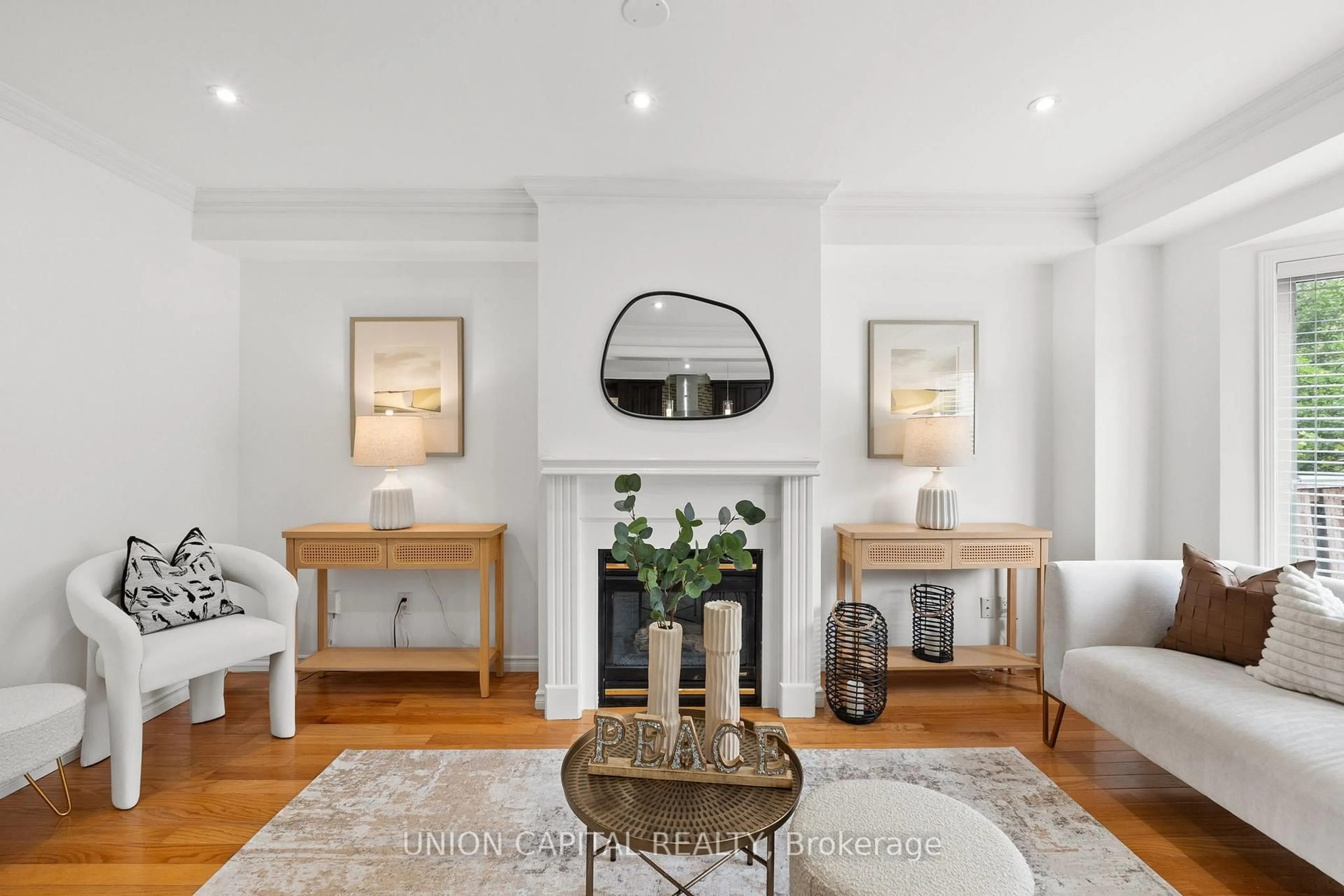 Living room with furniture, unknown for 25 Milano Ave, Vaughan Ontario L4H 2E1