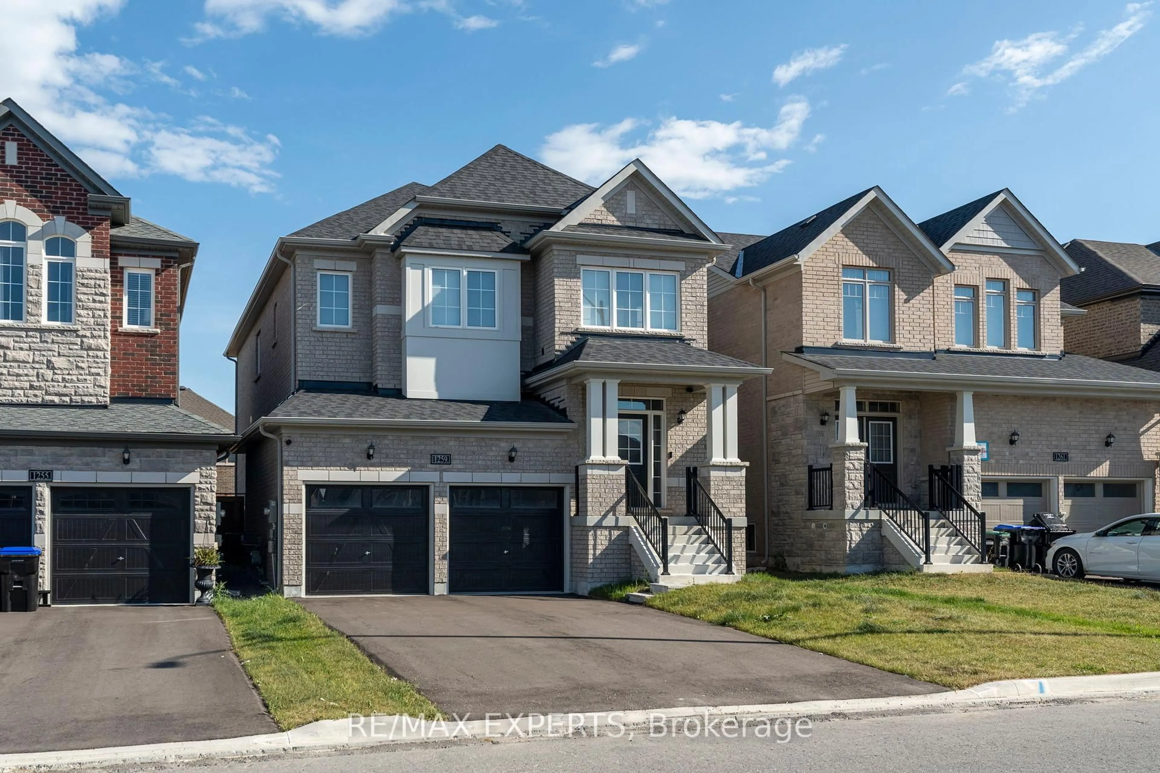 Home with brick exterior material, street for 1259 Stevens Rd, Innisfil Ontario L9S 0P6