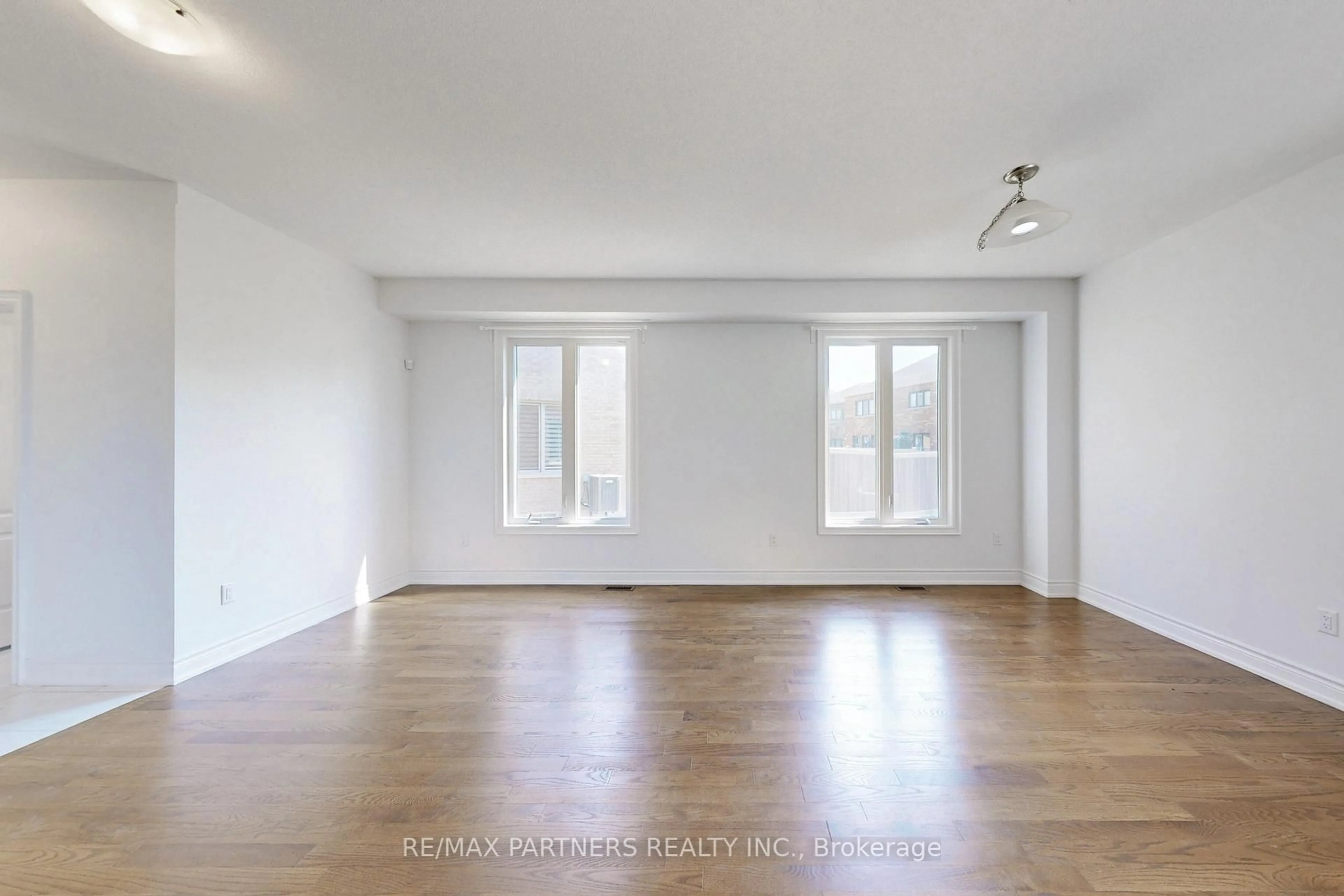 A pic of a room for 78 Telsa Cres, East Gwillimbury Ontario L9N 0T3