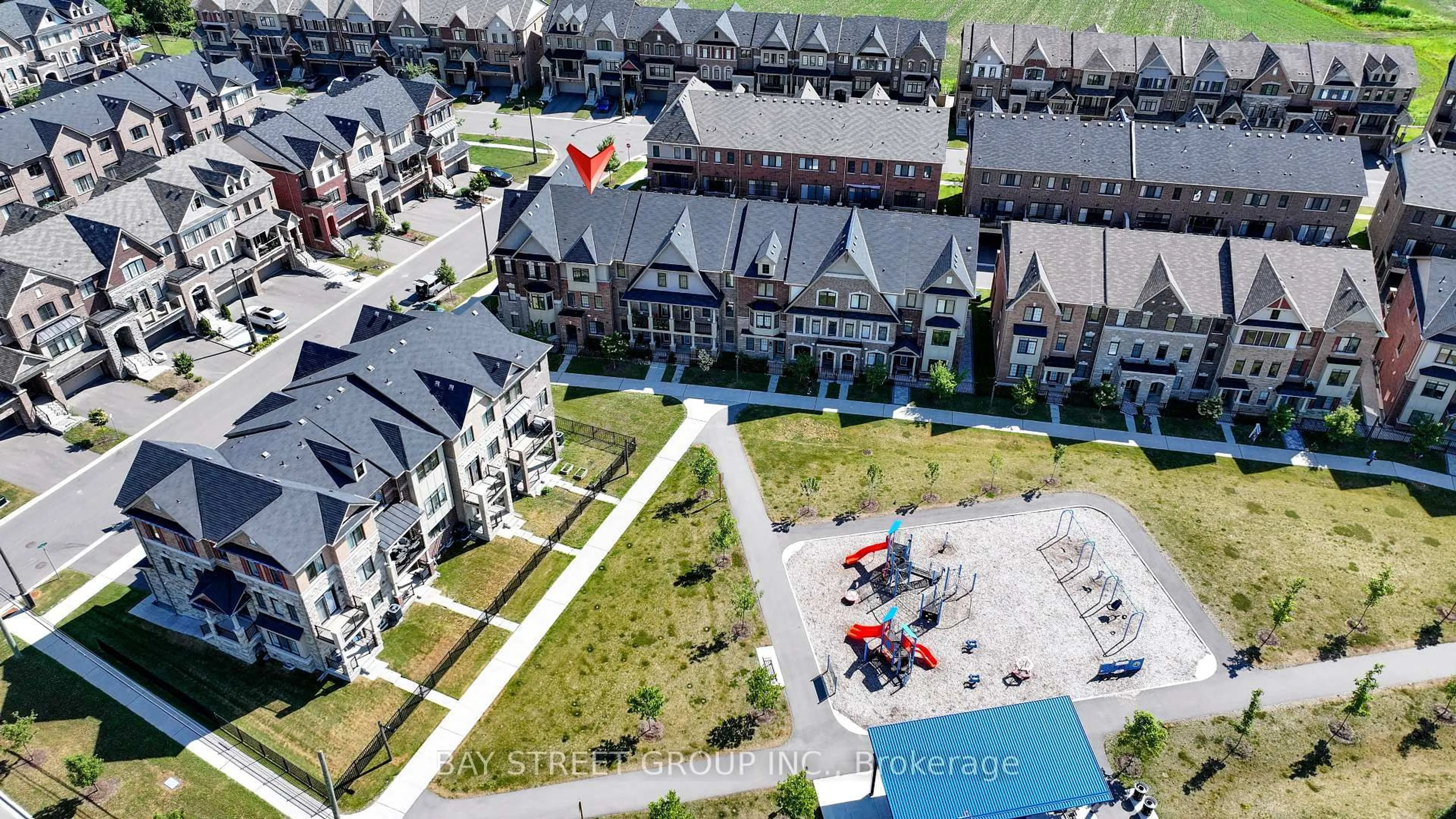 A pic from outside/outdoor area/front of a property/back of a property/a pic from drone, unknown for 32 Cafaro Lane, Markham Ontario L6C 0Z2