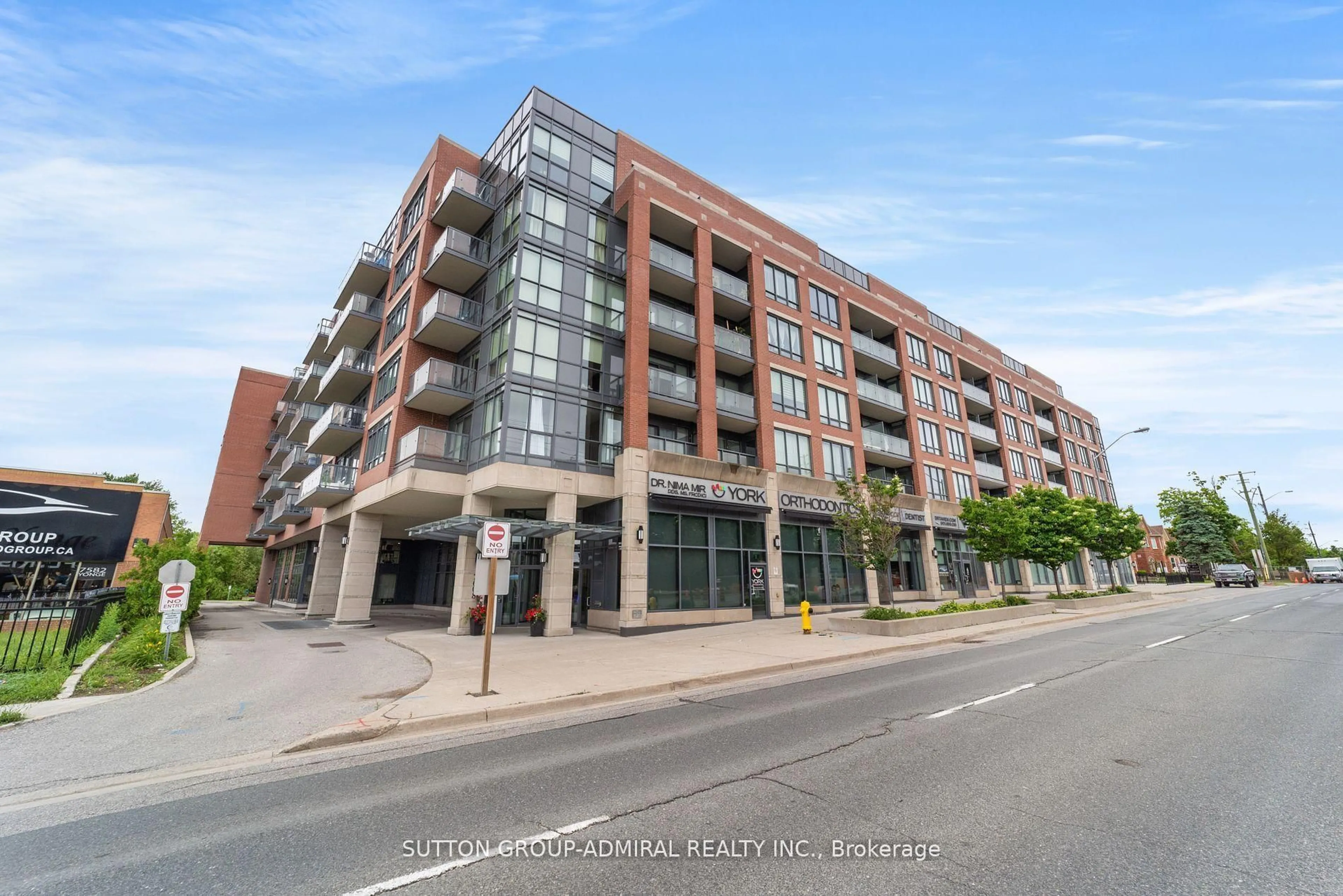 Unknown for 7608 Yonge St #514, Vaughan Ontario L4J 0J5