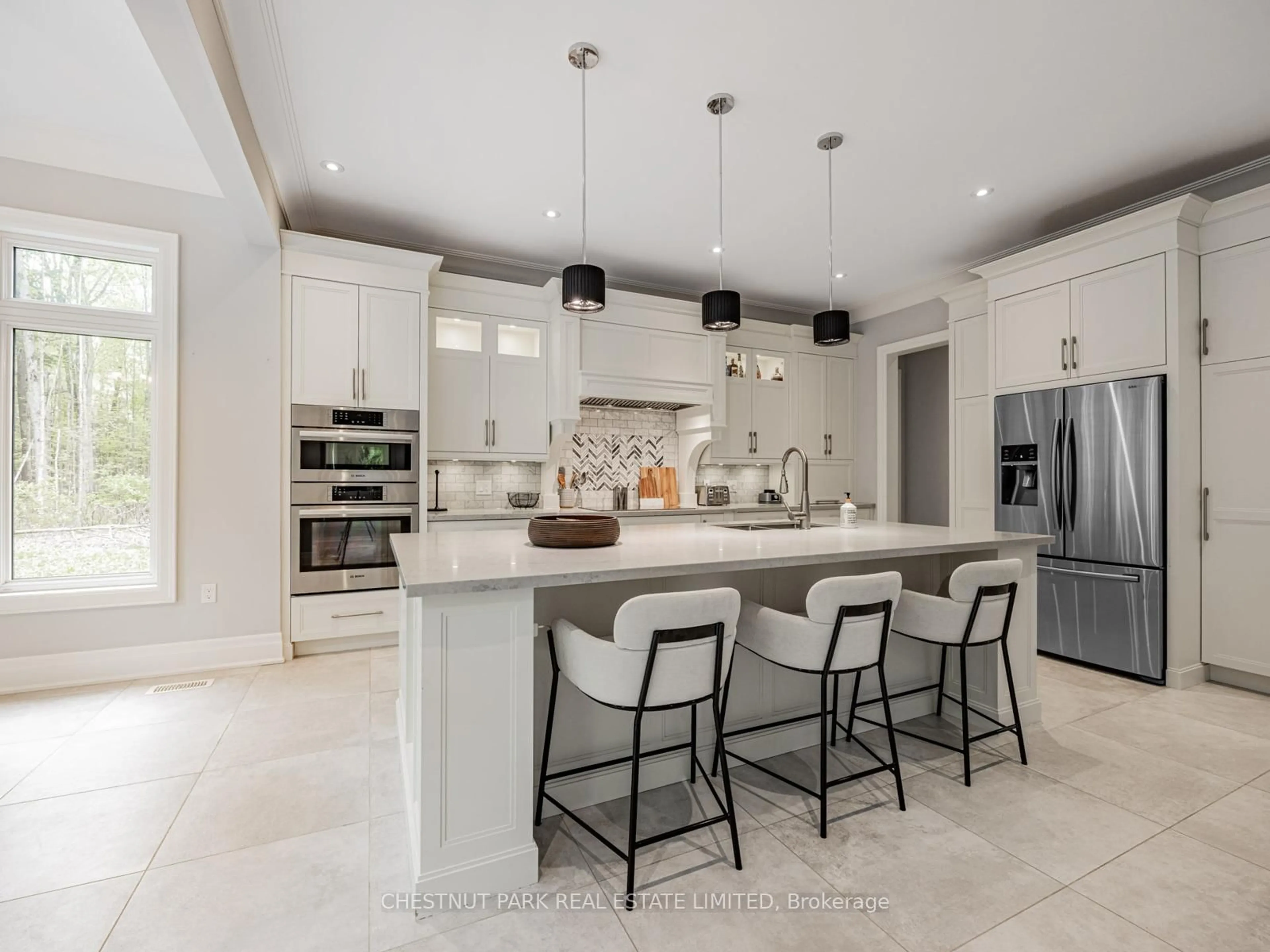 Contemporary kitchen, ceramic/tile floor for 1185 Shoreview Dr, Innisfil Ontario L9S 2L5