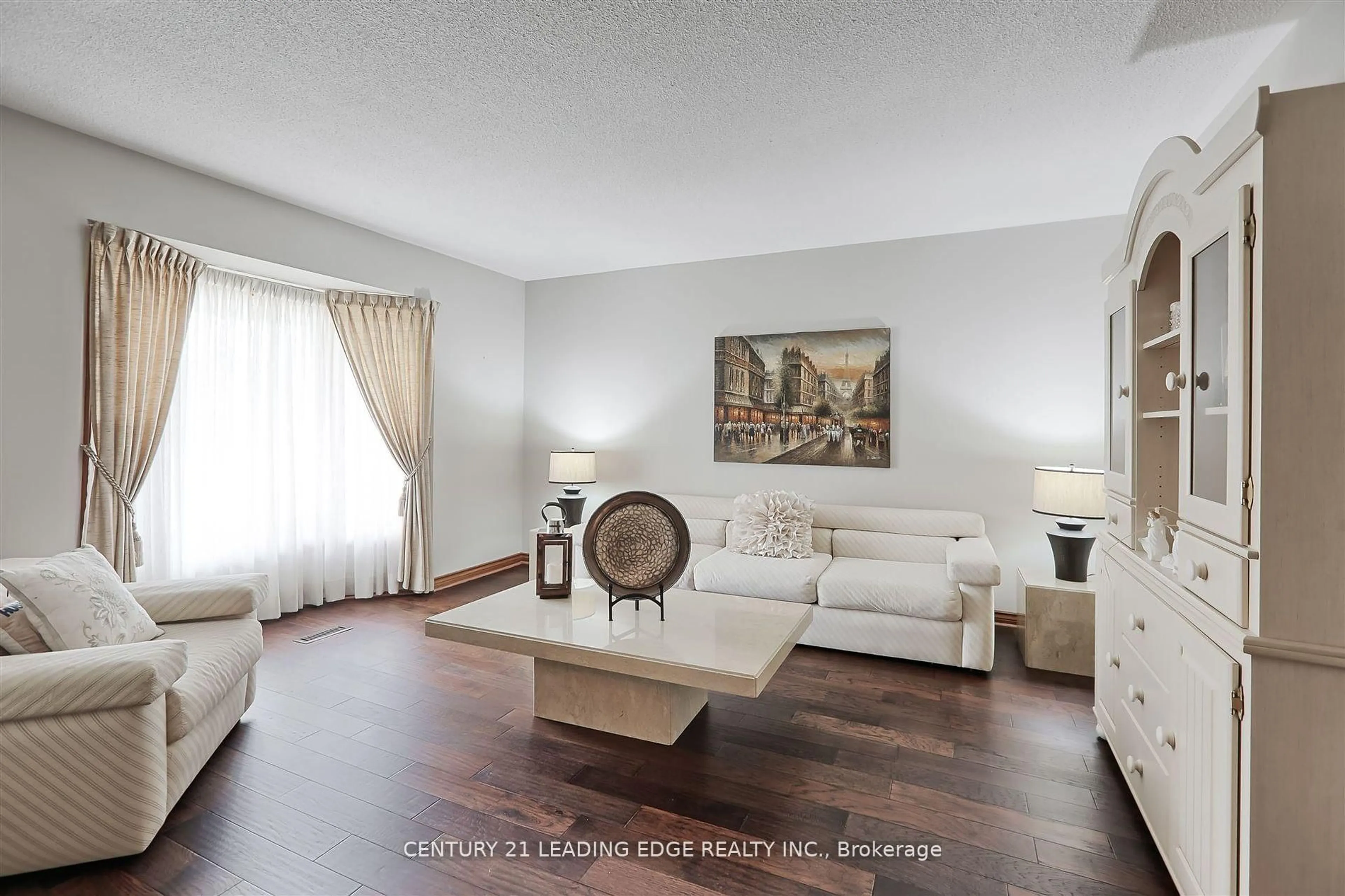 Living room with furniture, wood/laminate floor for 312 Valeria Blvd, Vaughan Ontario L4L 6V7