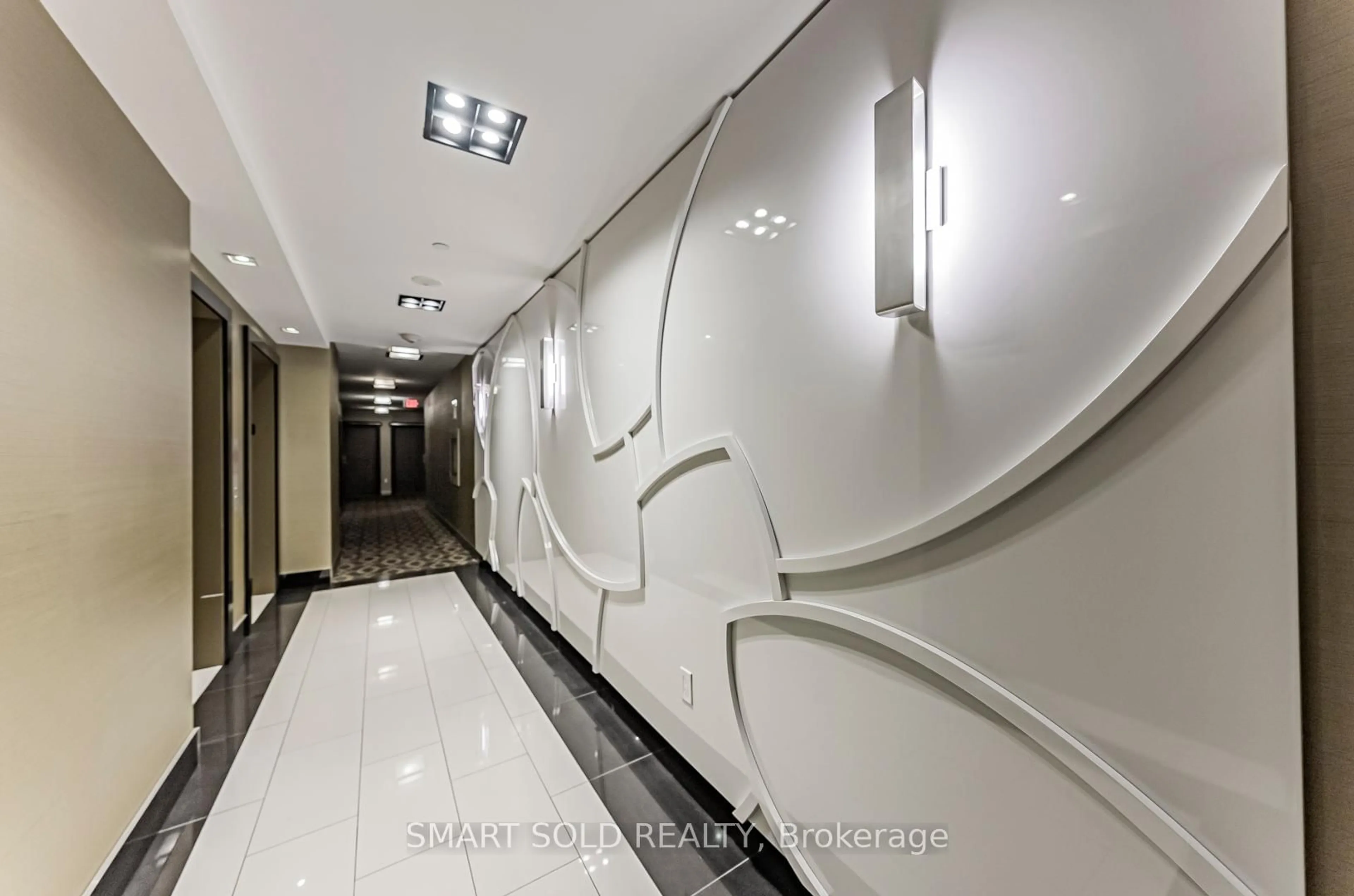 Indoor foyer for 9560 Markham Rd #810, Markham Ontario L6E 0H8