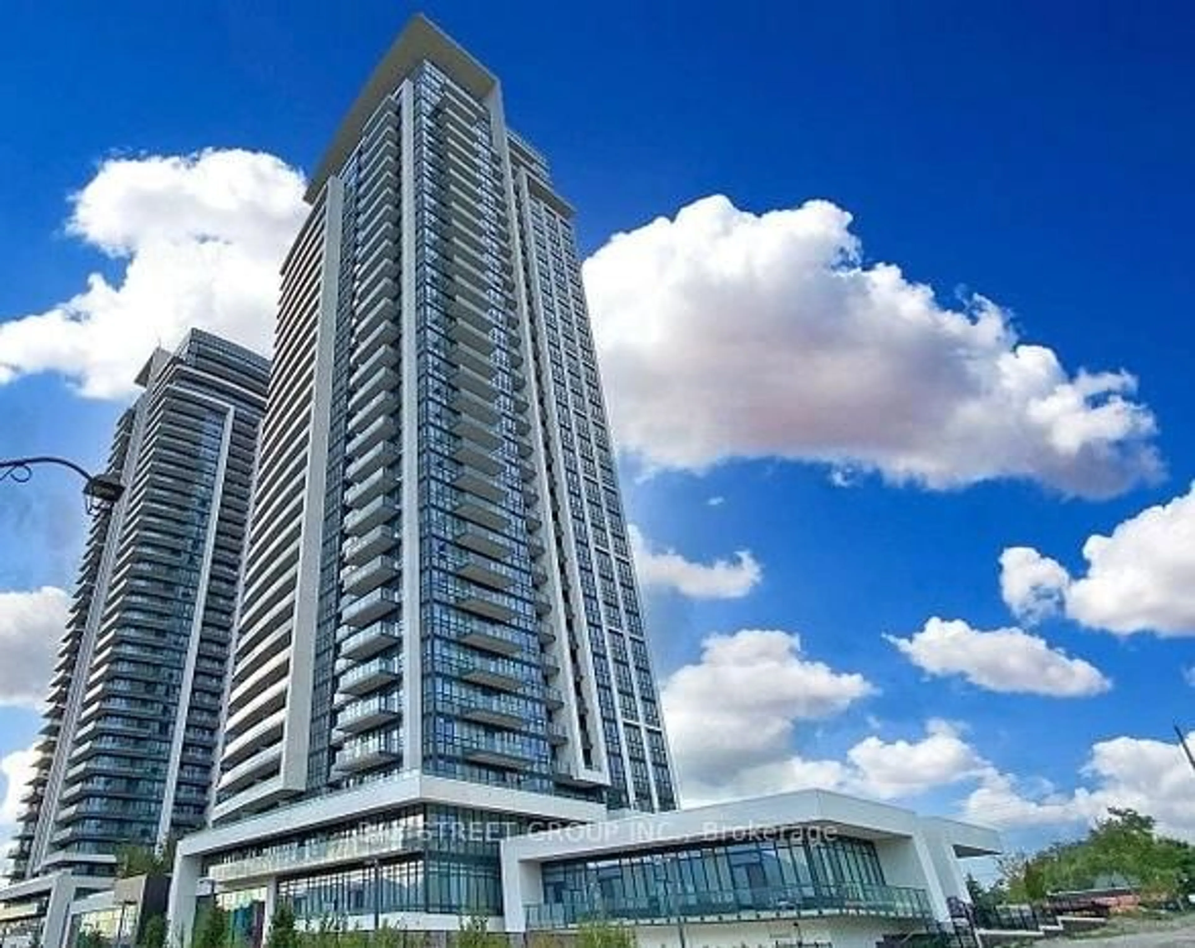 Indoor foyer for 38 Gandhi Lane #210, Markham Ontario L3T 0G9