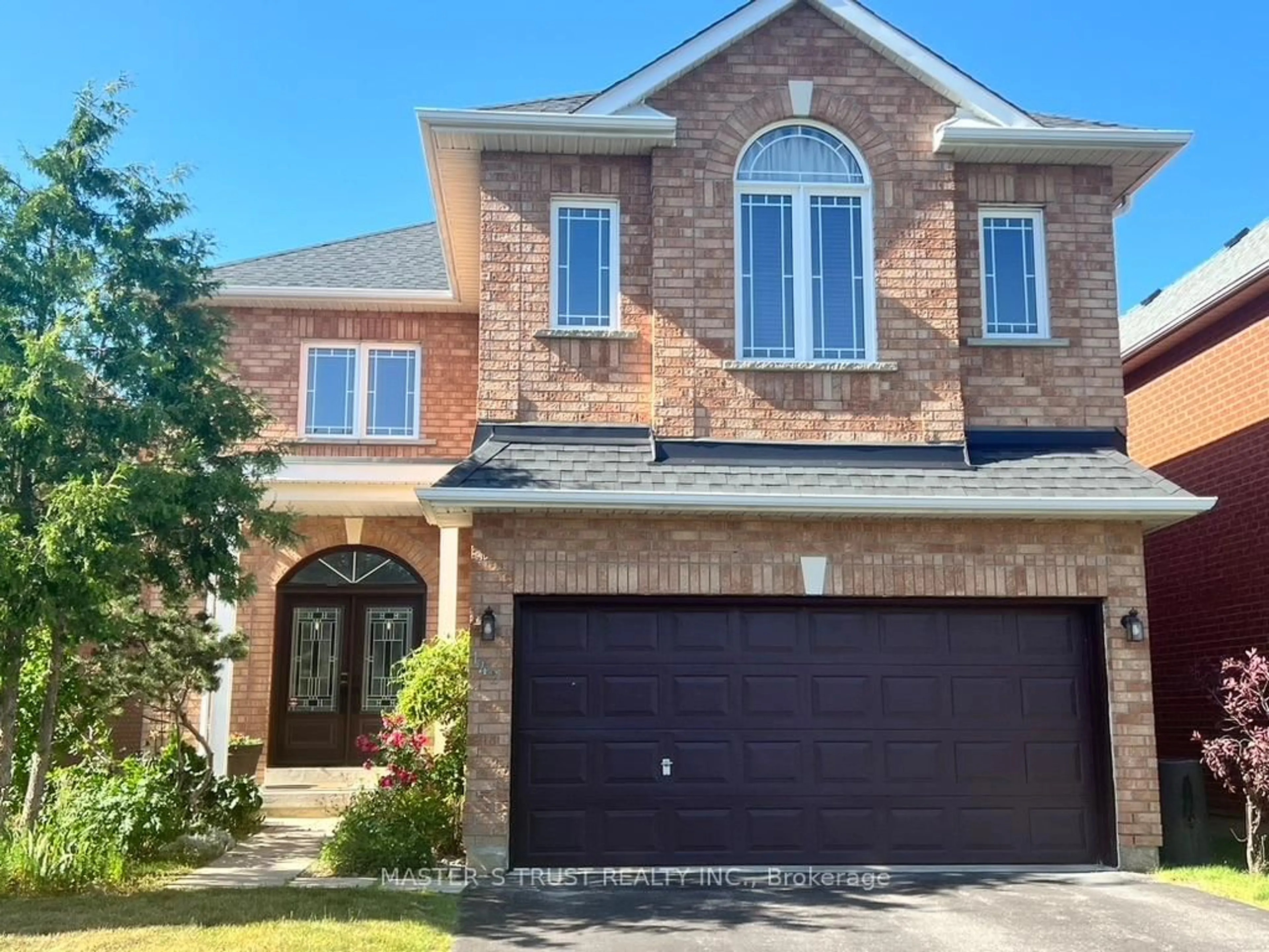 Home with brick exterior material, street for 142 Redstone Rd, Richmond Hill Ontario L4S 1T9