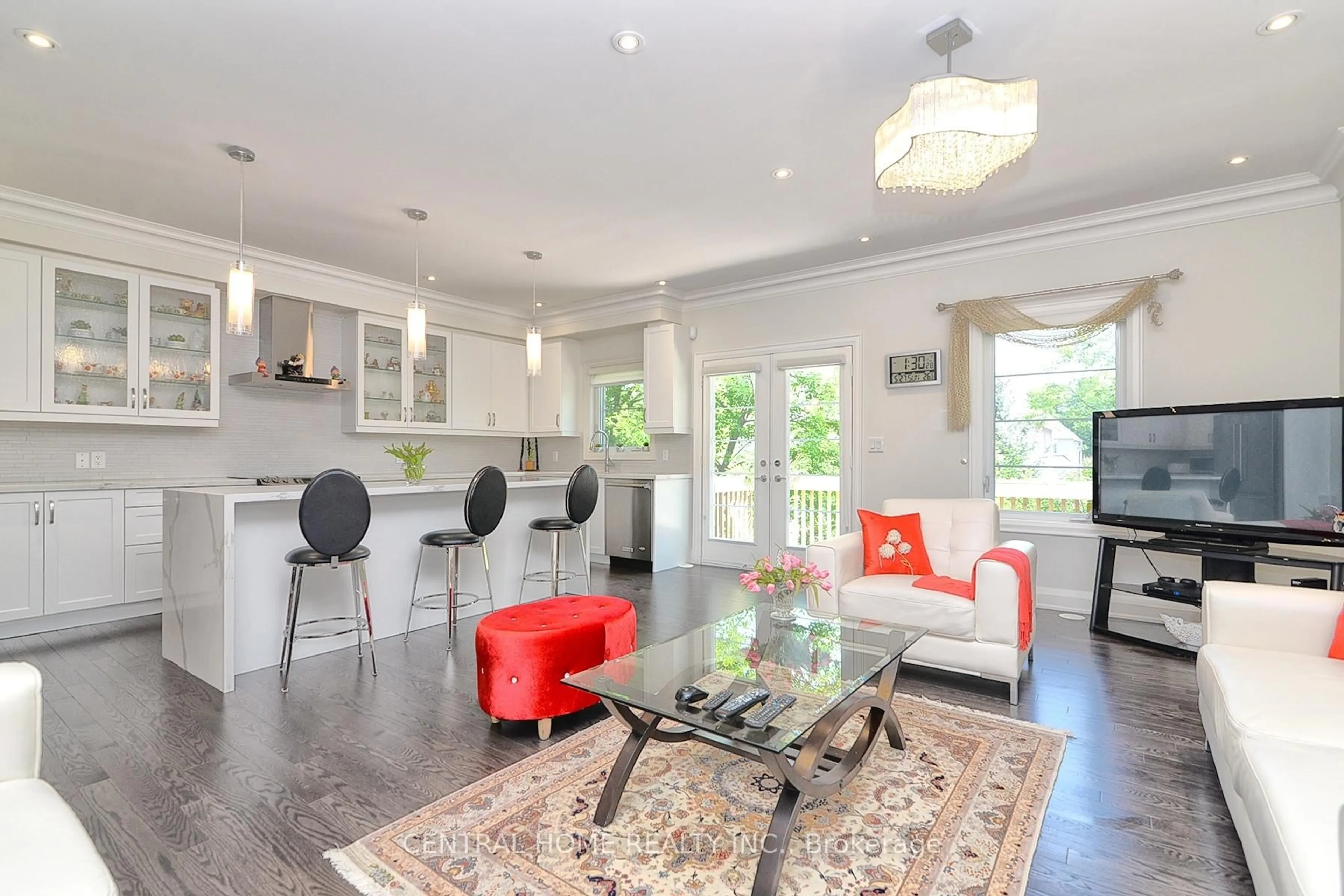 Open concept kitchen, unknown for 47 Divon Lane, Richmond Hill Ontario L4B 0G4