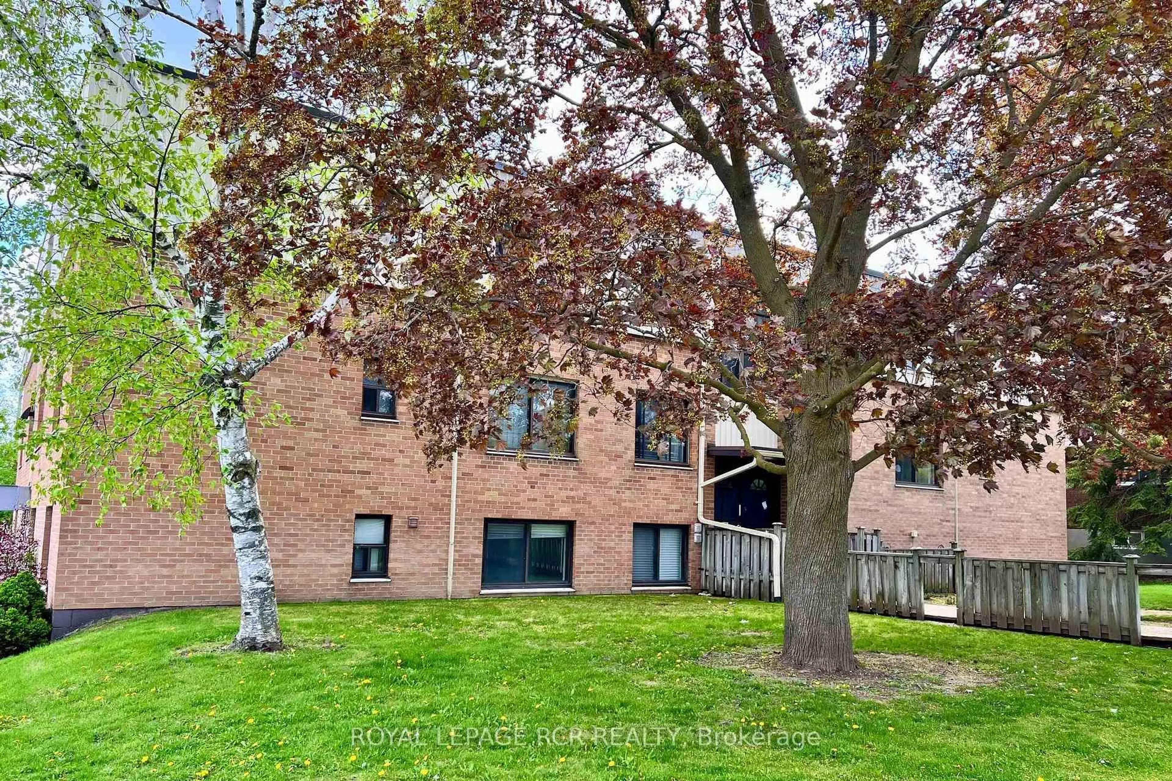 Unknown for 136 Scanlon Ave #9, Bradford West Gwillimbury Ontario L3Z 1G6