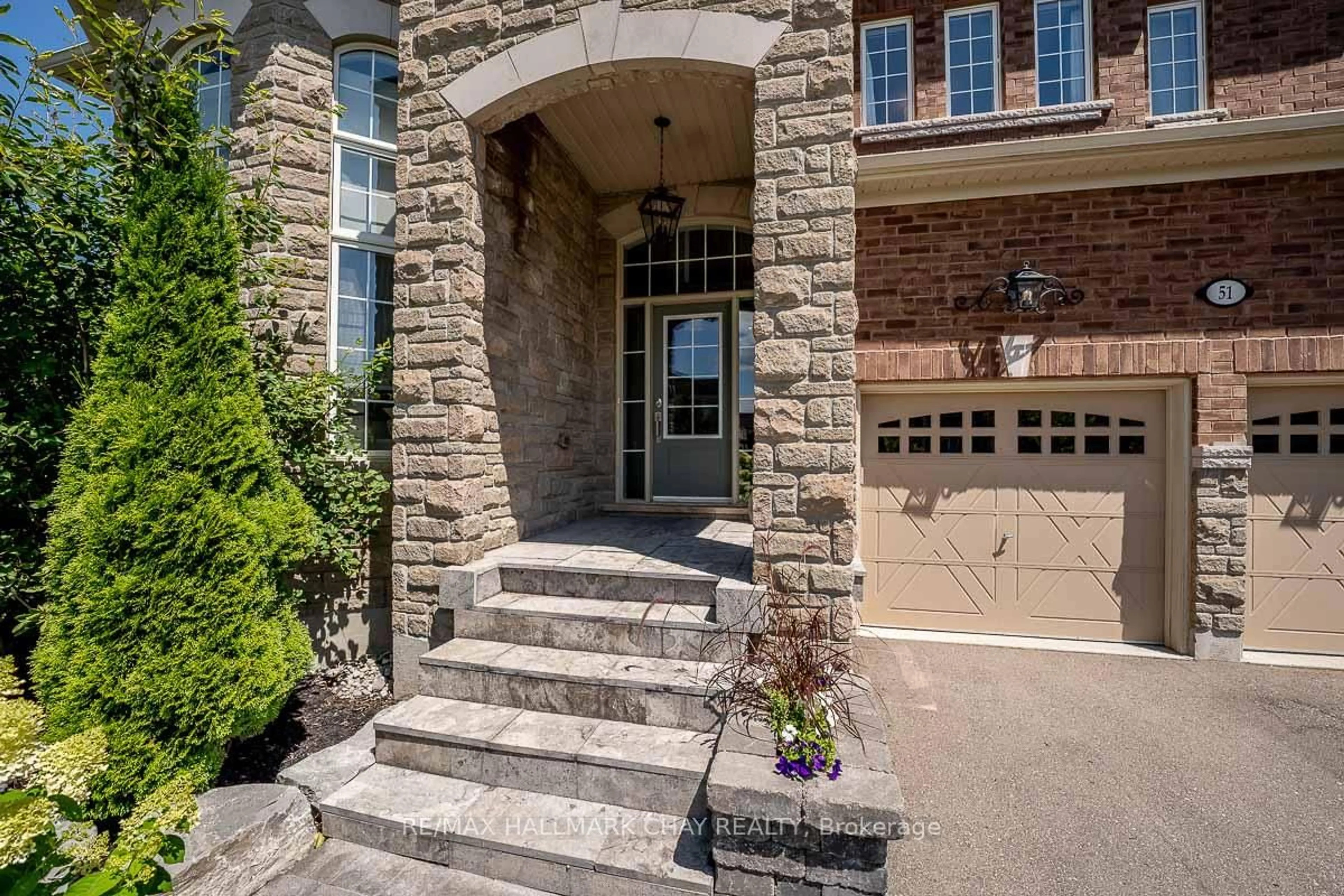 Unknown for 51 Cloverhill Cres, Innisfil Ontario L0L 1L0