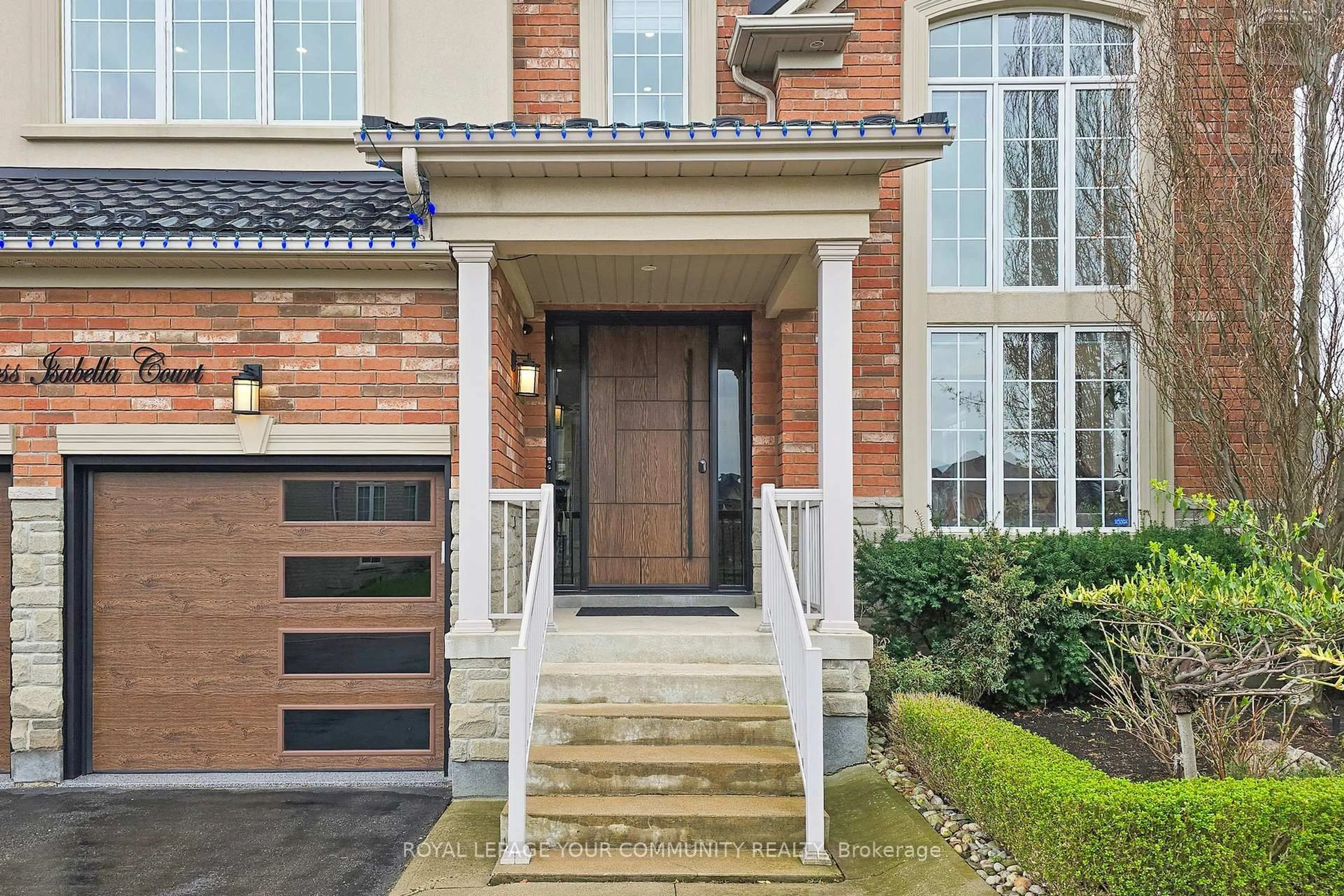 Home with brick exterior material, street for 1 Princess Isabella Crt, Vaughan Ontario L6A 4B3