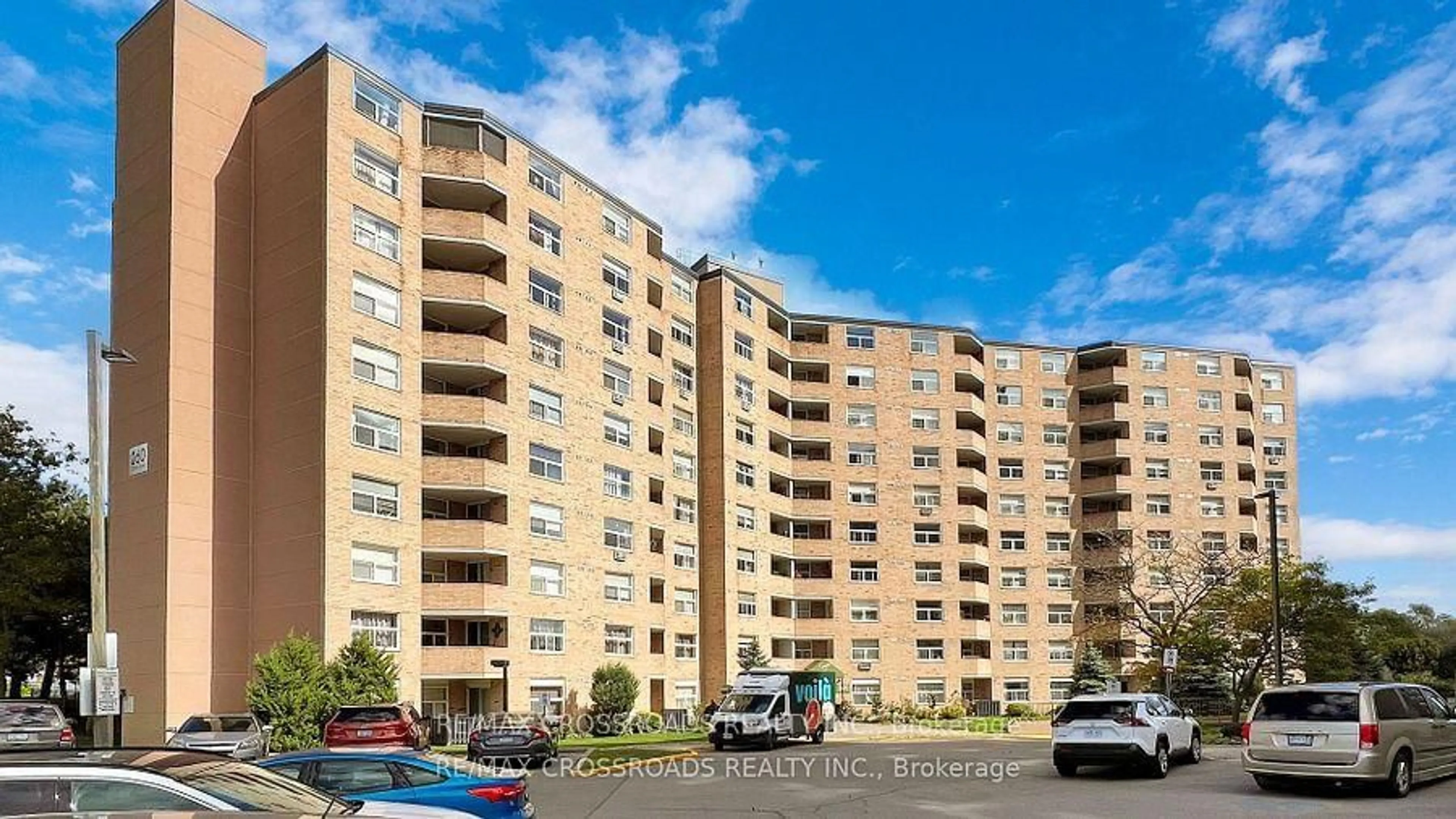 Unknown for 260 Davis Dr #313, Newmarket Ontario L3Y 7C3