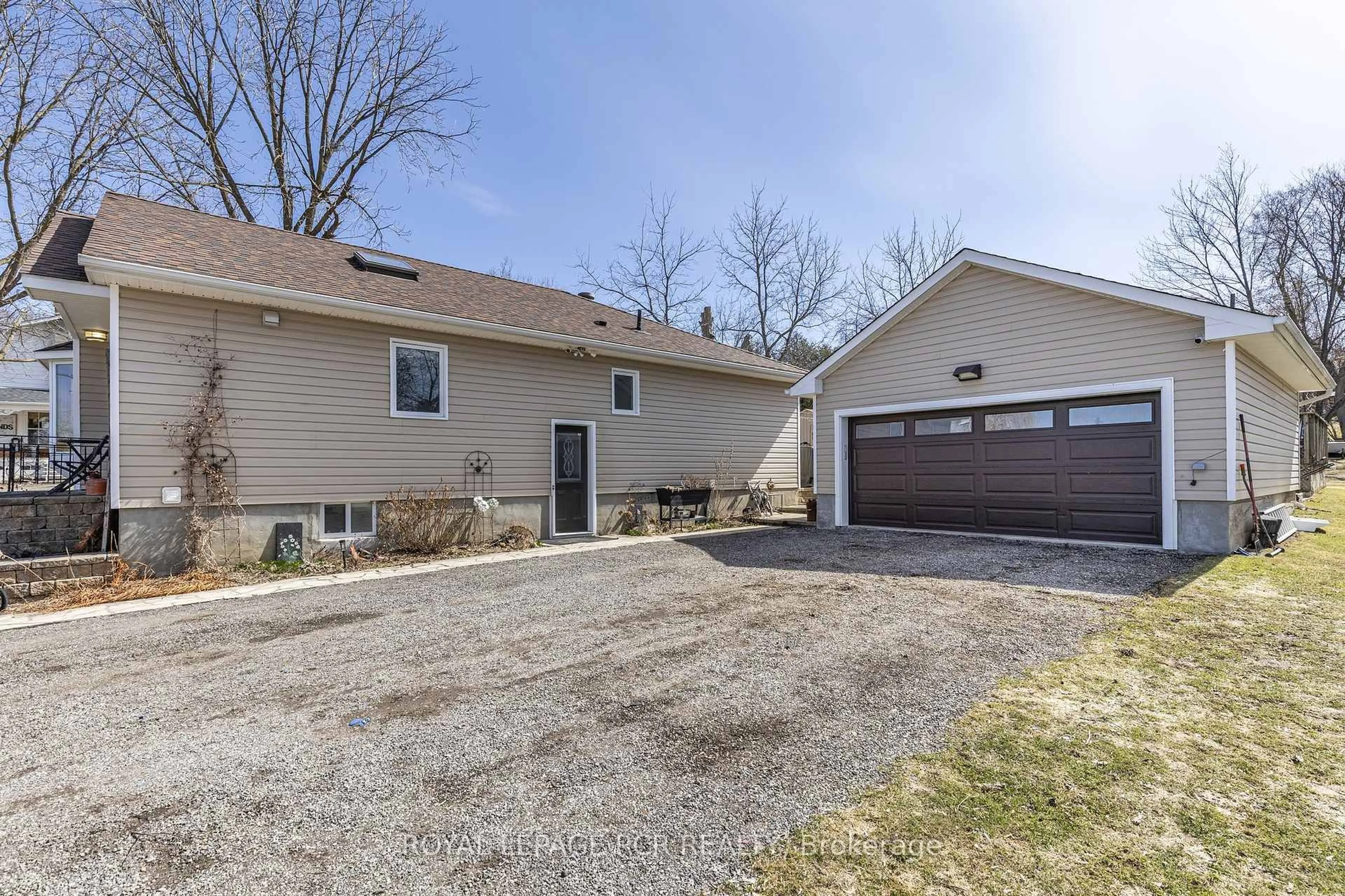 Unknown for 4303 County 88 Rd, Bradford West Gwillimbury Ontario L0G 1B0