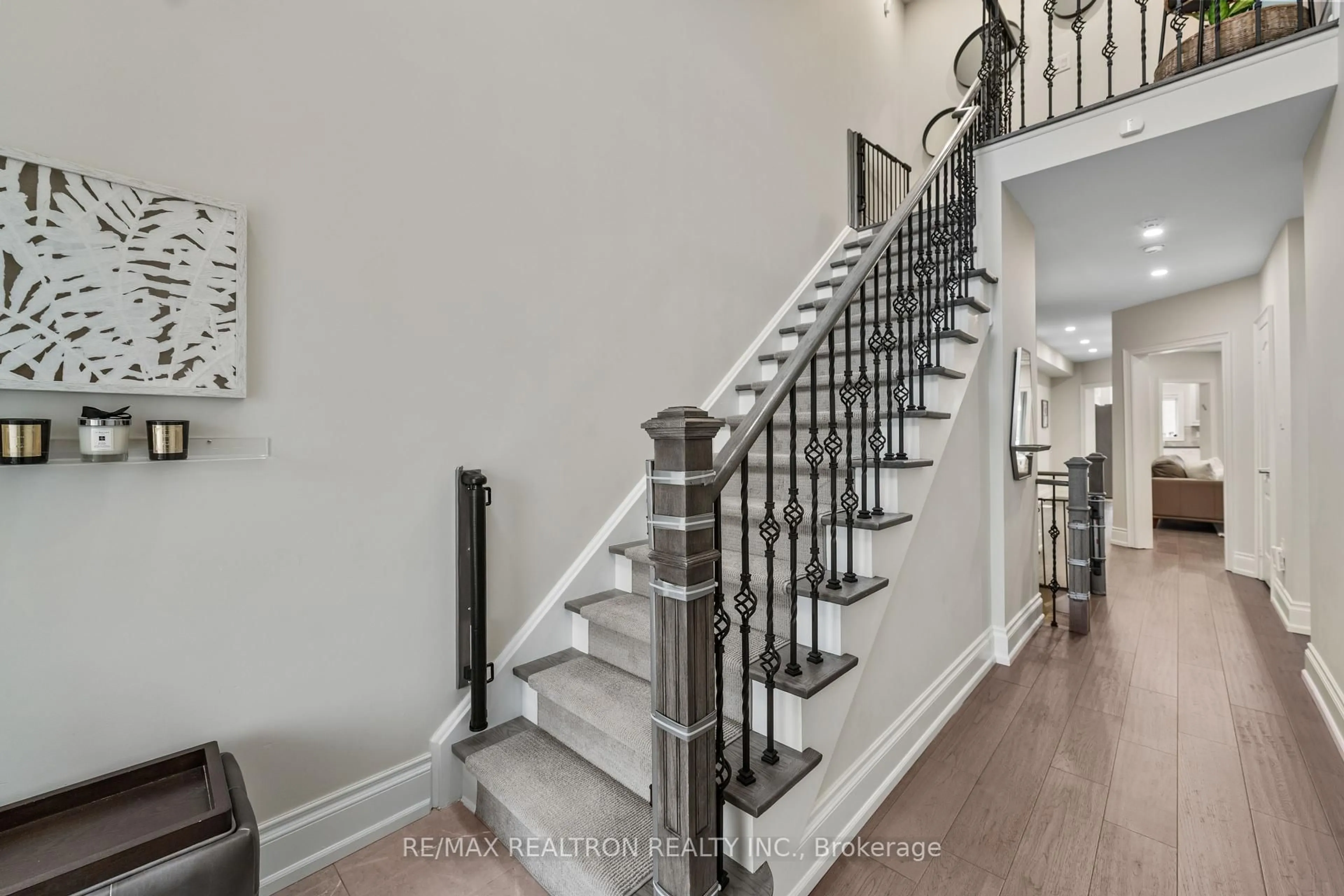 Unknown for 66 Carrier Cres, Vaughan Ontario L6A 0T8