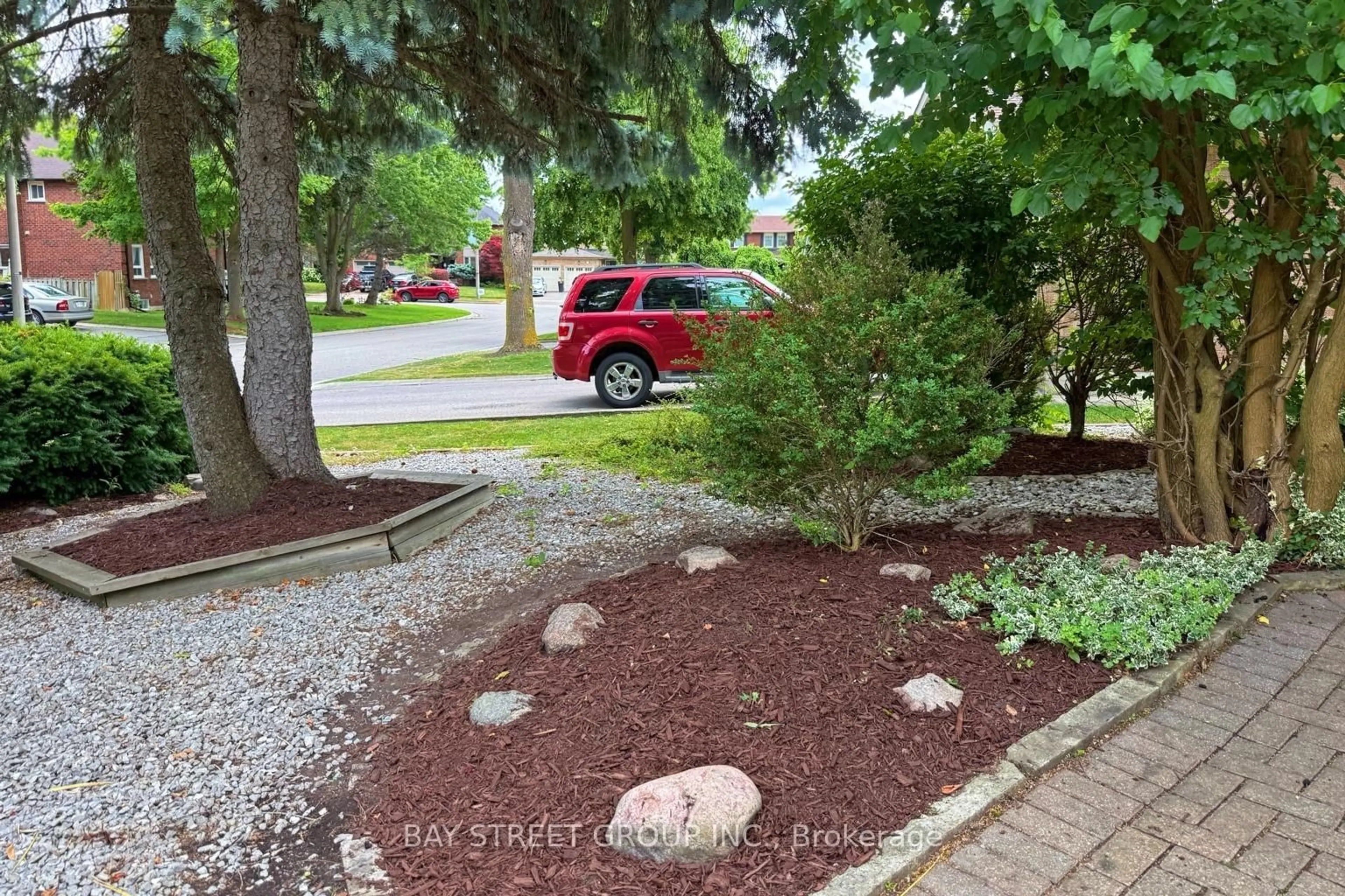 Unknown for 20 Tailor St, Markham Ontario L3P 6M8