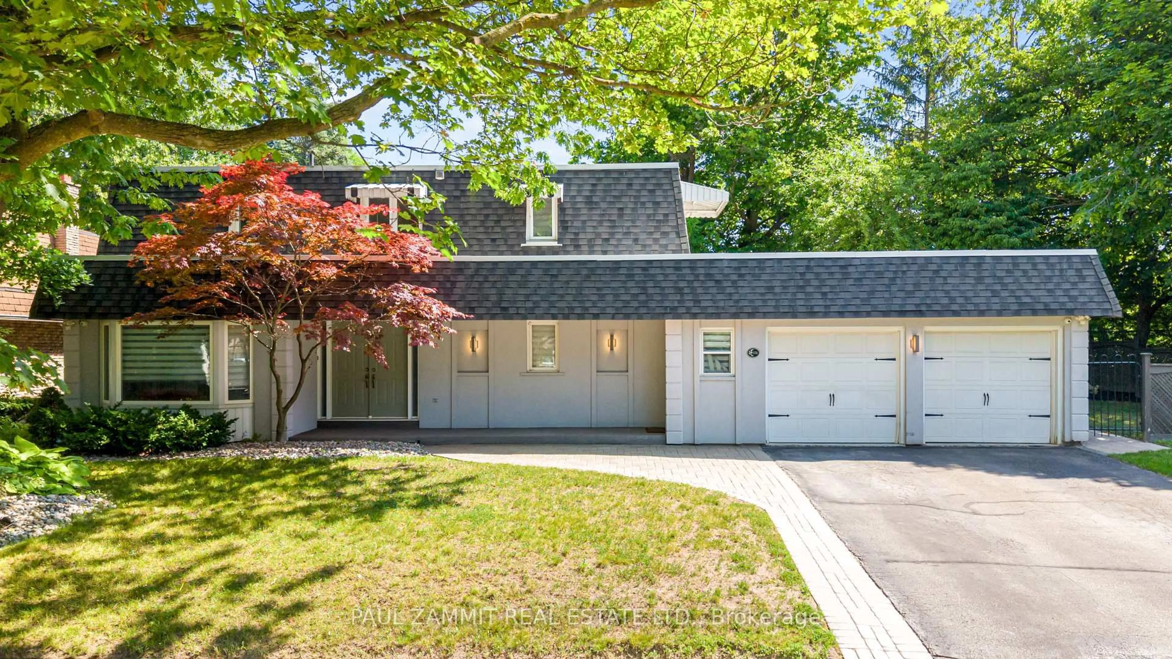 Home with vinyl exterior material, street for 175 Bayview Fairways Dr, Markham Ontario L3T 2Y9