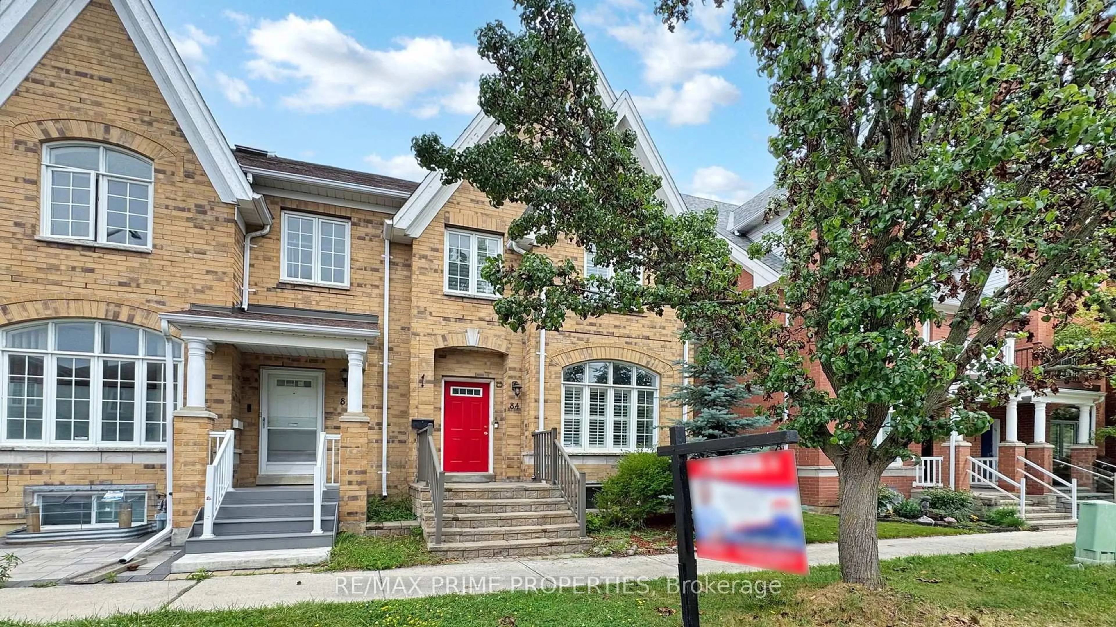 Home with brick exterior material, street for 84 Bassett Ave, Richmond Hill Ontario L4B 4G1