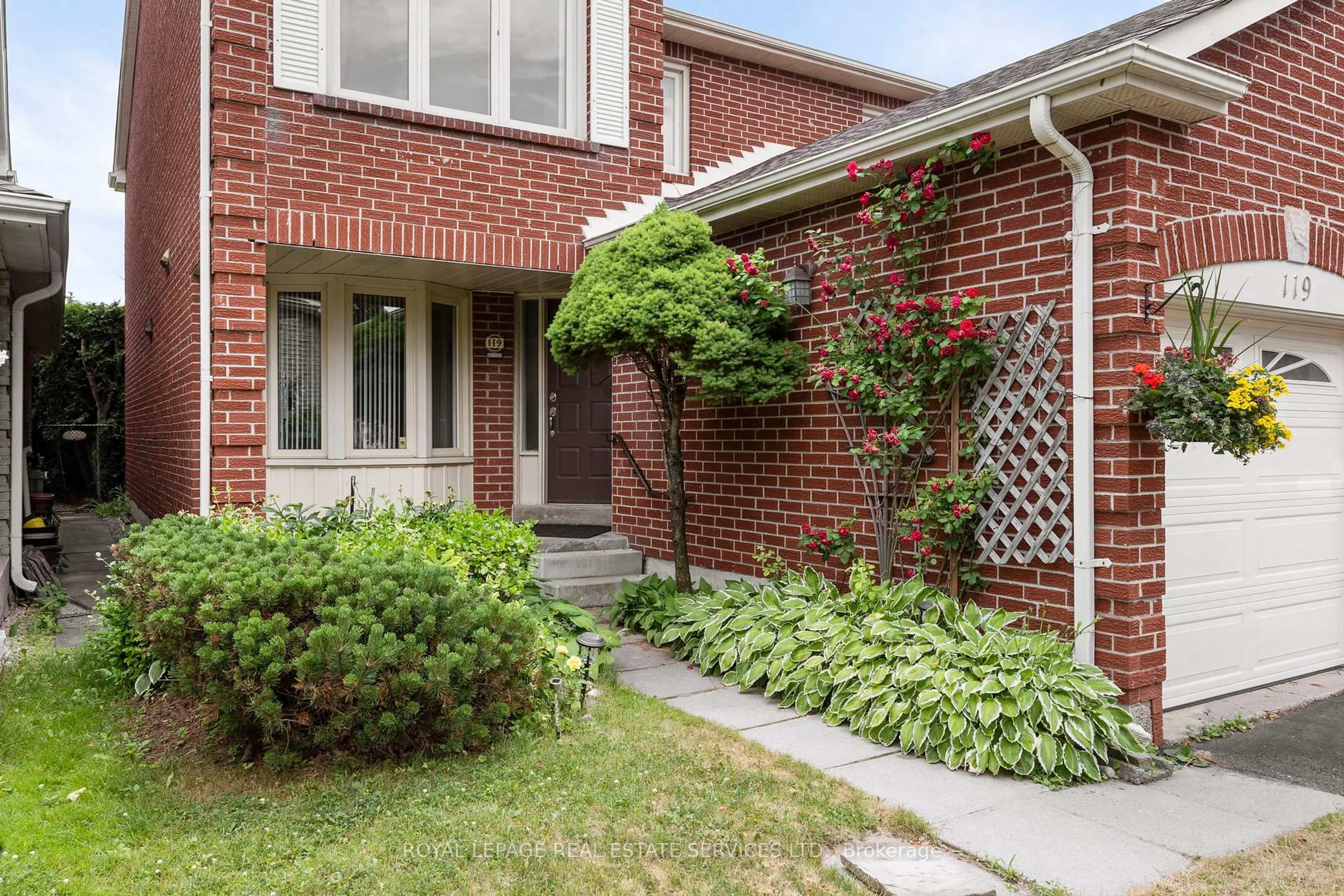 Home with brick exterior material, street for 119 Heatherton Way, Vaughan Ontario L4J 3E7