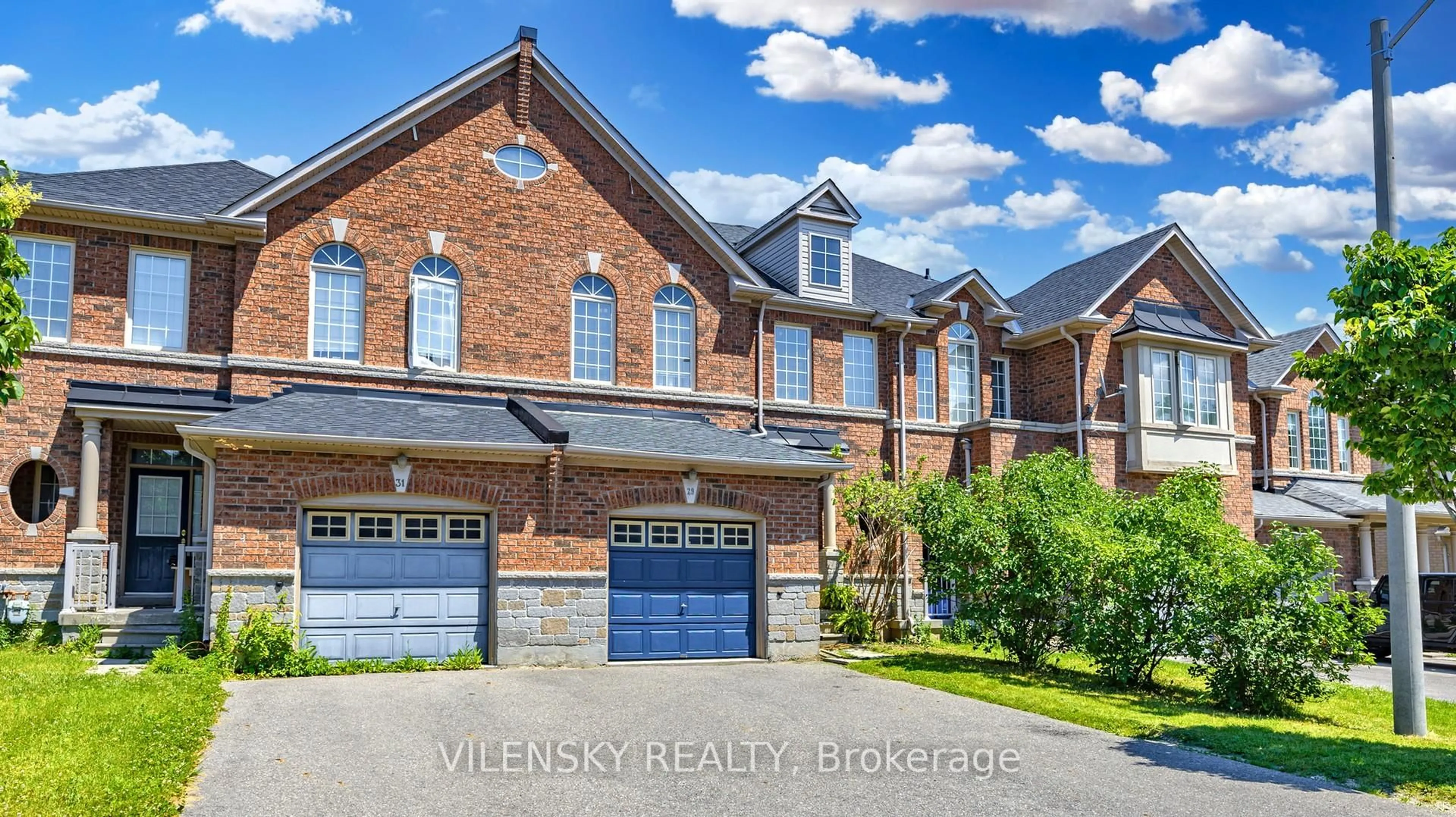 Home with brick exterior material, street for 29 Zola Gate, Vaughan Ontario L4J 9A7