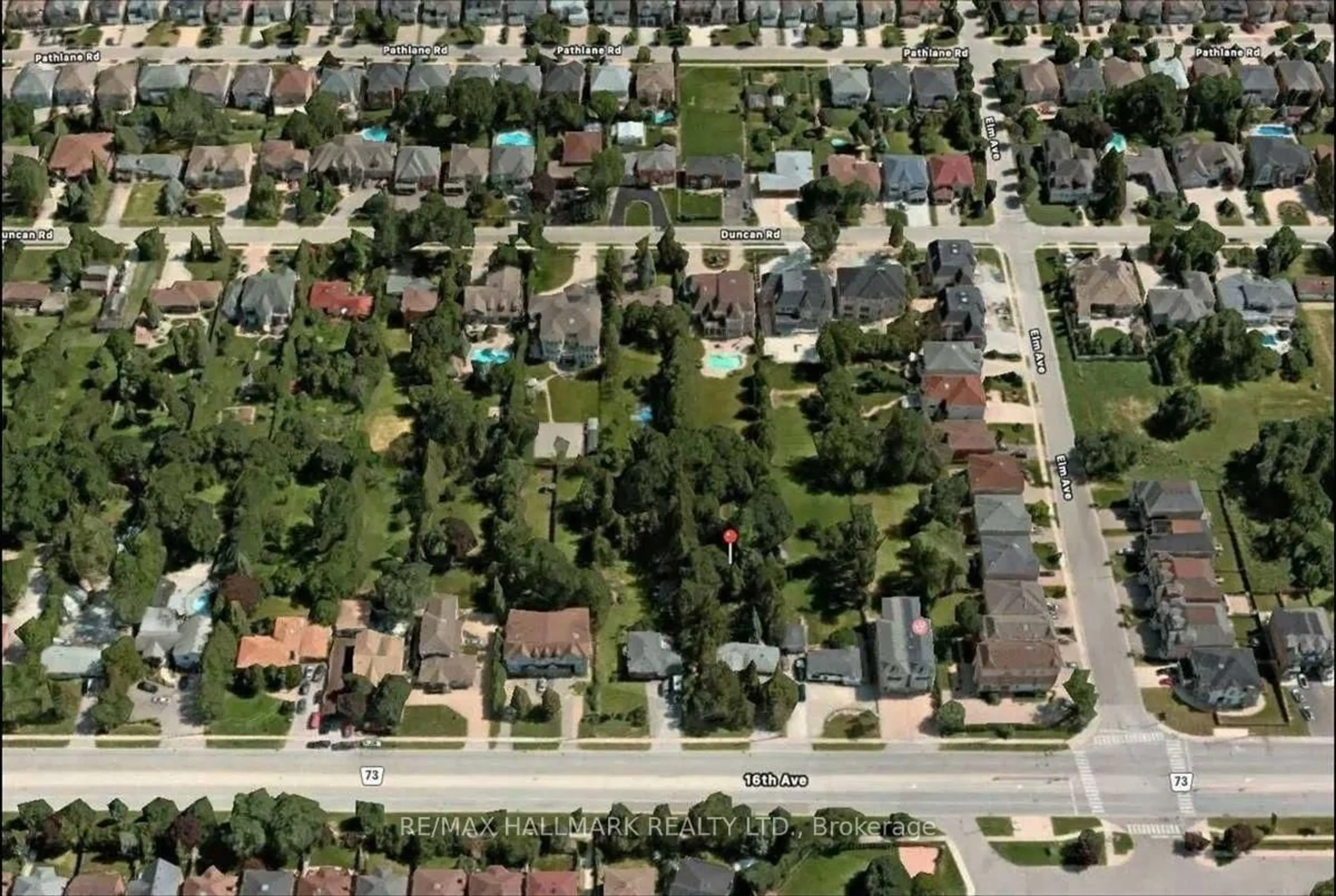 A pic from outside/outdoor area/front of a property/back of a property/a pic from drone, street for 437 16th Ave, Richmond Hill Ontario L4C 7A7