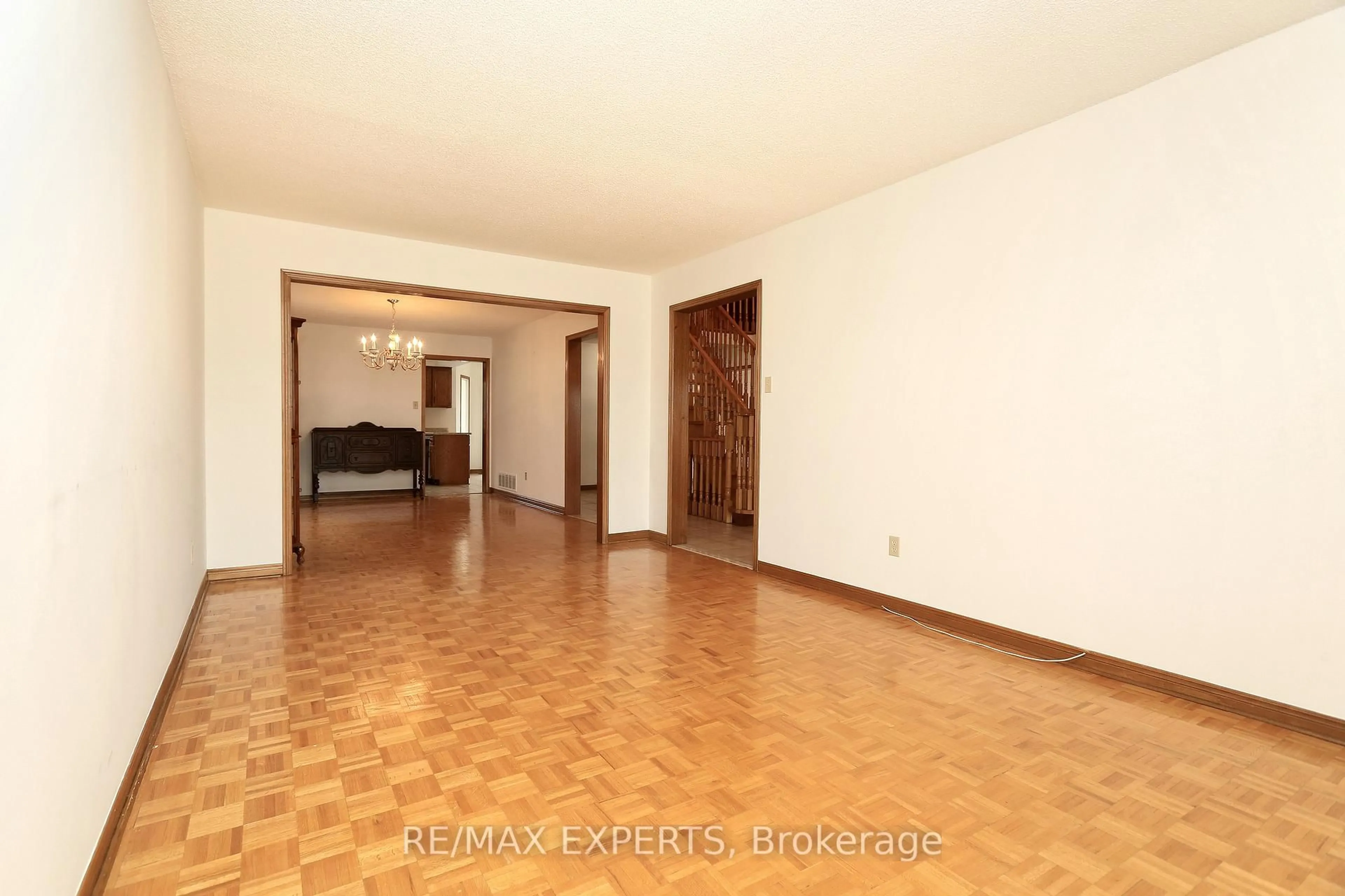 A pic of a room for 129 Father Ermanno Cres, Vaughan Ontario L6P 1Y9
