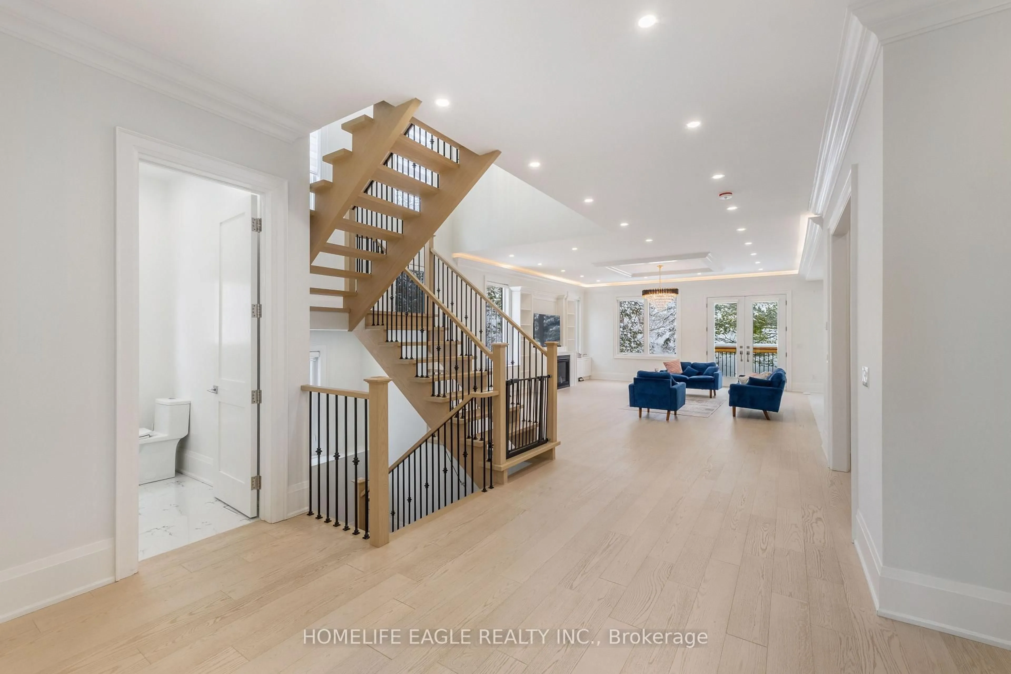 Unknown for 363 Penn Ave, Newmarket Ontario L3Y 2S7